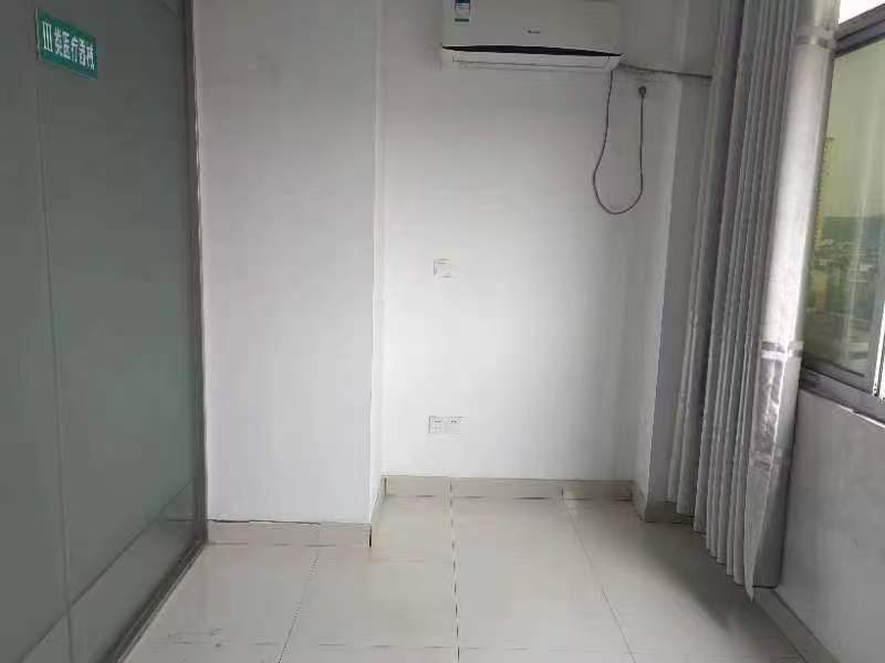 太古城  1室1厅1卫    1200.0元/月 太古城  1室1厅1卫    1200.0元/月