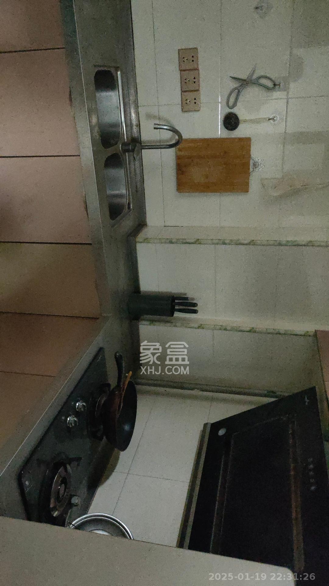 嘉顺苑  1室1厅1卫   1400.00元/月