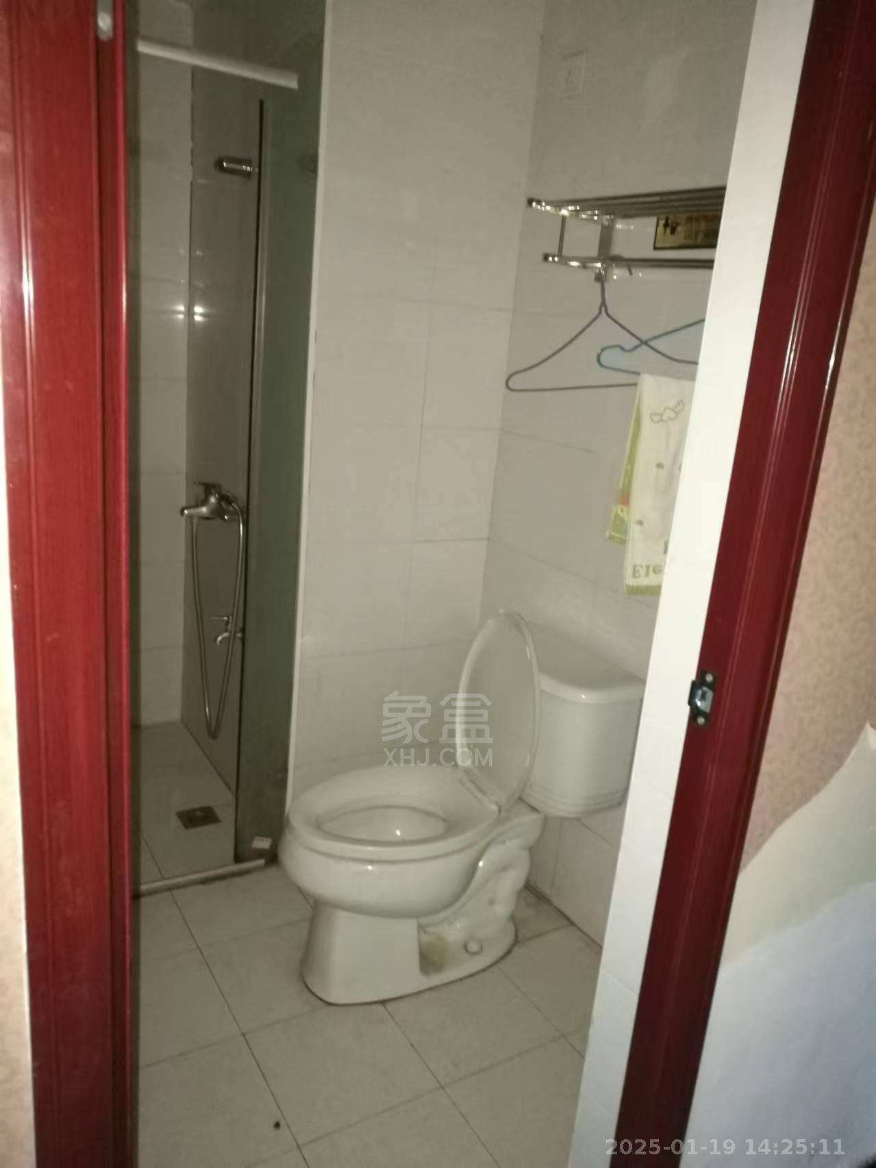 汉华国际 1室1厅1卫 1000.0元/月 汉华国际 1室1厅1卫 1000.0元/月室内图