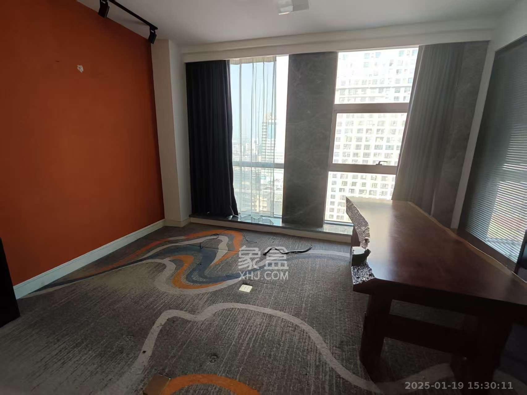 宇成朝阳广场 7室2厅0卫 17000.0元/月 宇成朝阳广场 7室2厅0卫 17000.0元/月室内图