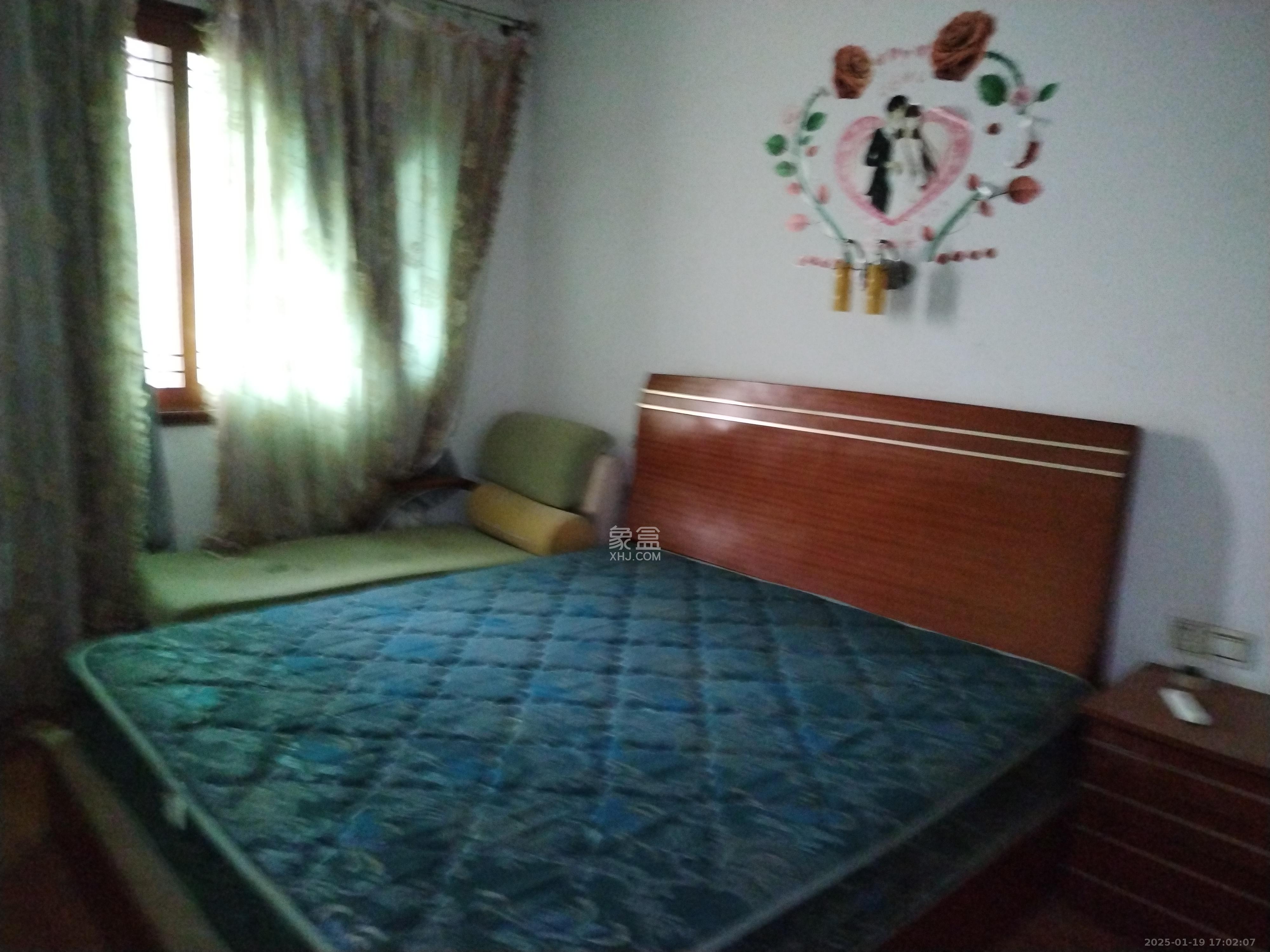 广福园 4室2厅2卫 2800.0元/月 广福园 4室2厅2卫 2800.0元/月室内图