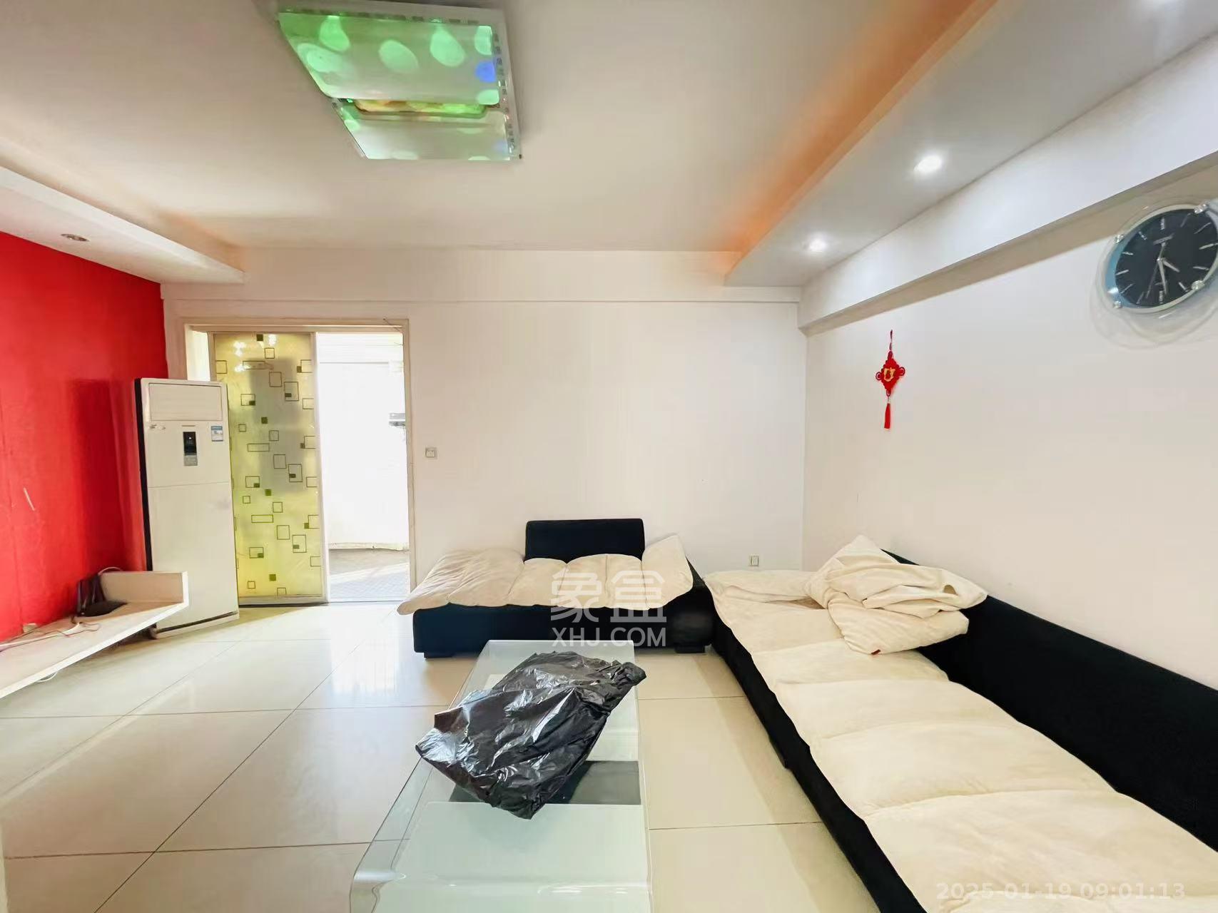 富绿新村 2室2厅1卫 1800.0元/月 富绿新村 2室2厅1卫 1800.0元/月室内图