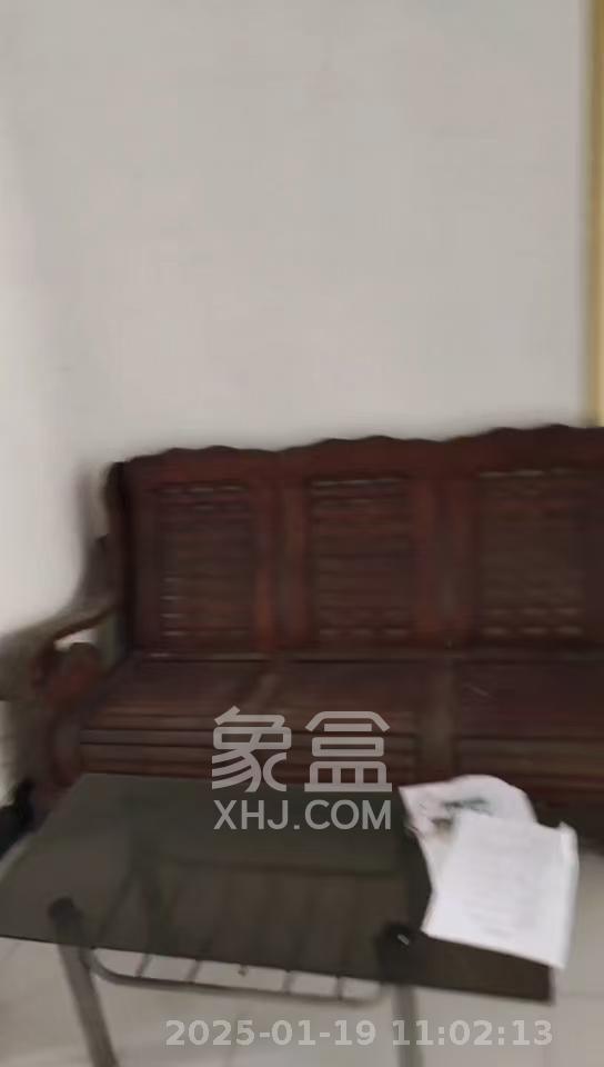 长建建材市场  2室2厅1卫   1600.00元/月室内图