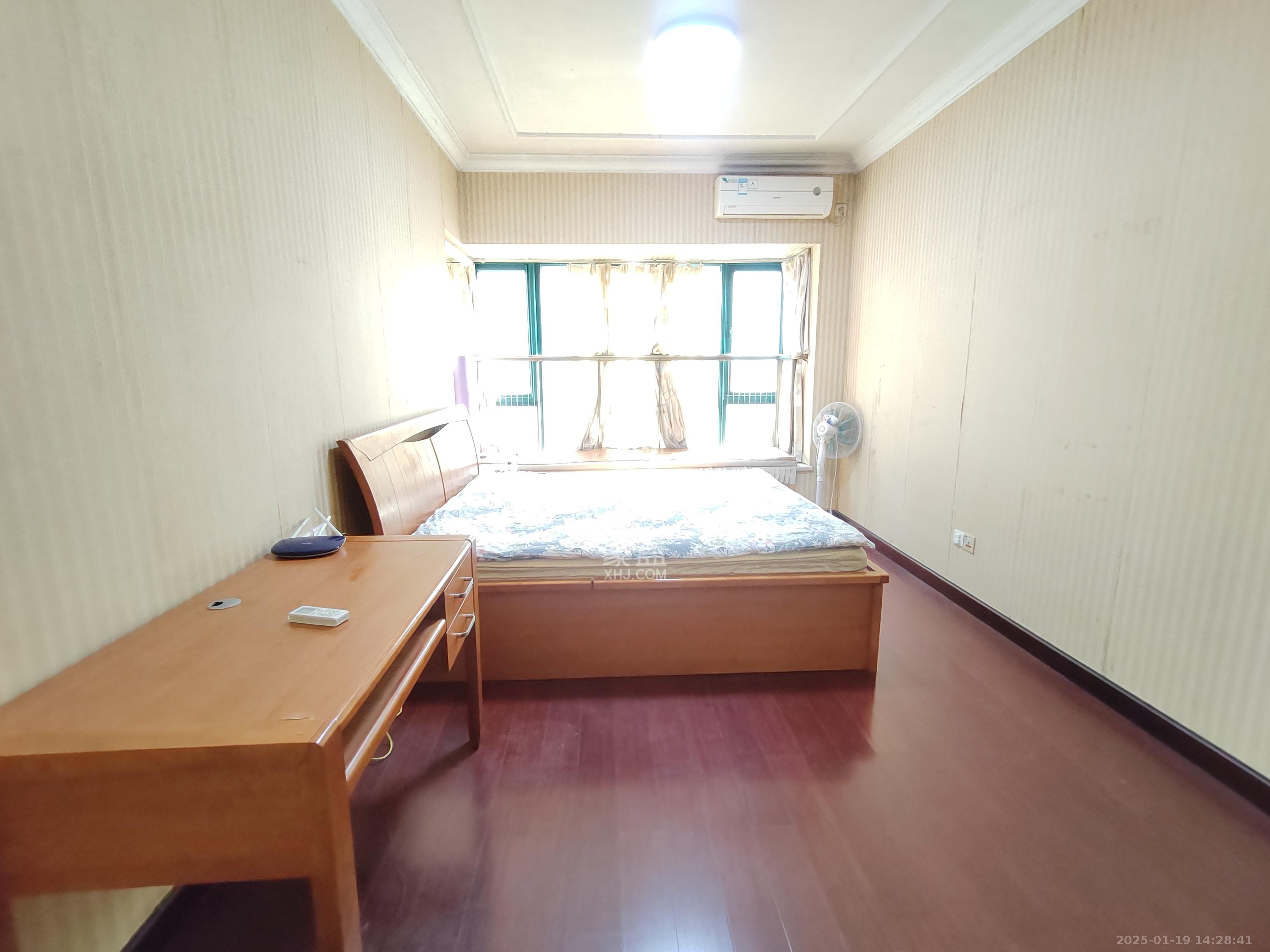 恒大名都  2室2厅1卫   1600.00元/月室内图