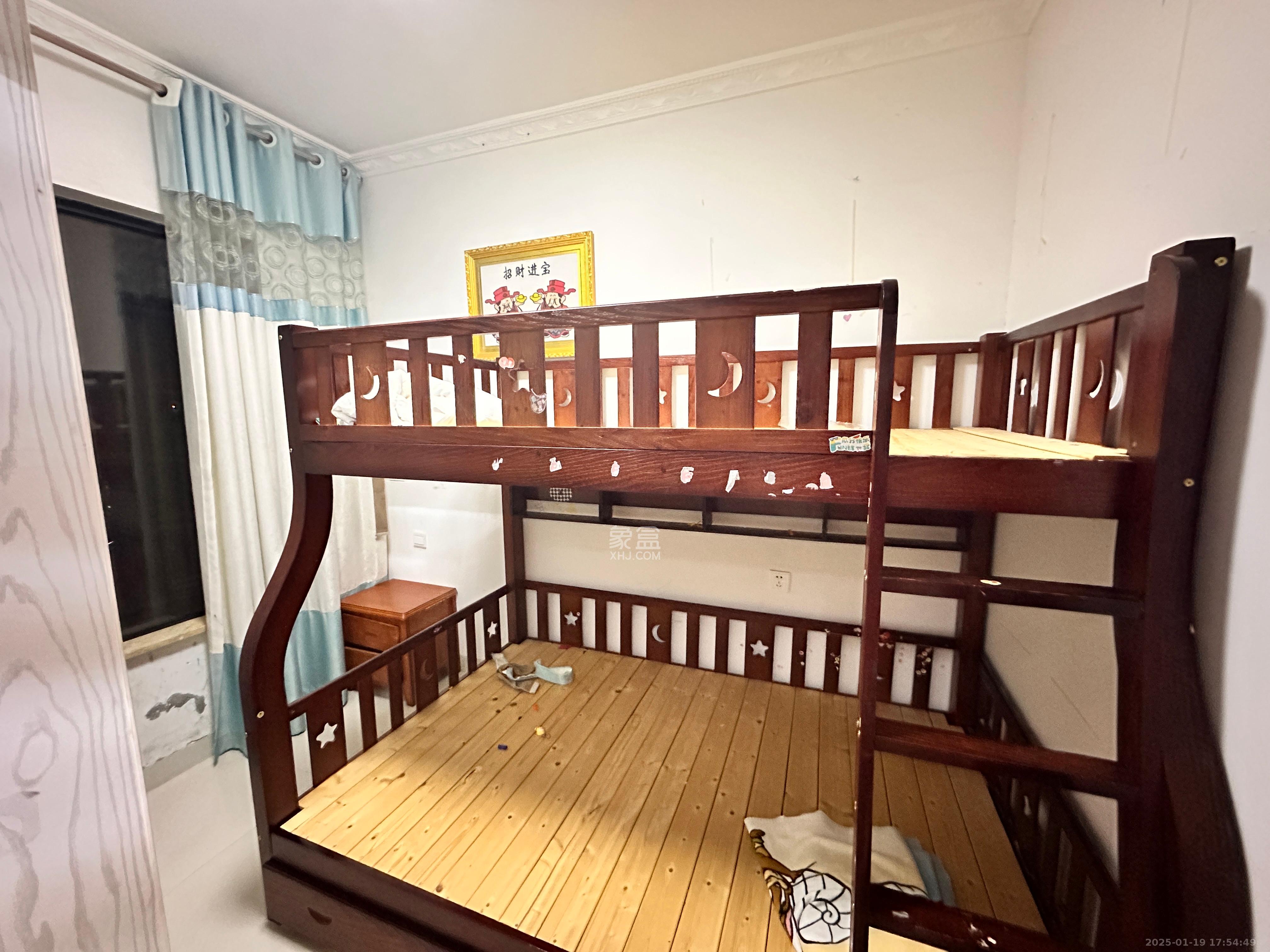 勝家雅苑  3室2廳1衛(wèi)   2600.00元/月室內(nèi)圖