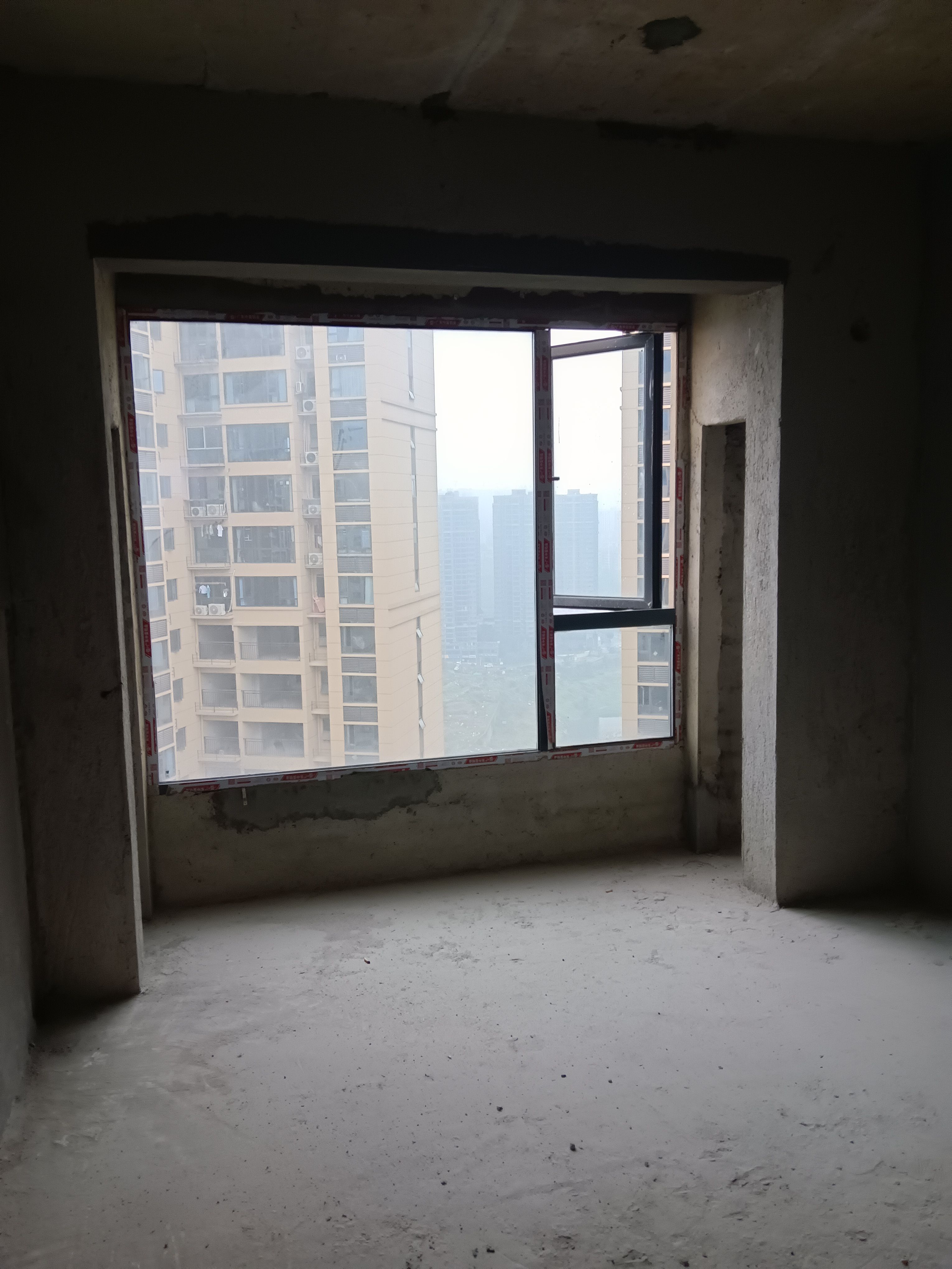 悦江山 5室2厅2卫 108.00万 悦江山 5室2厅2卫 108.00万客厅