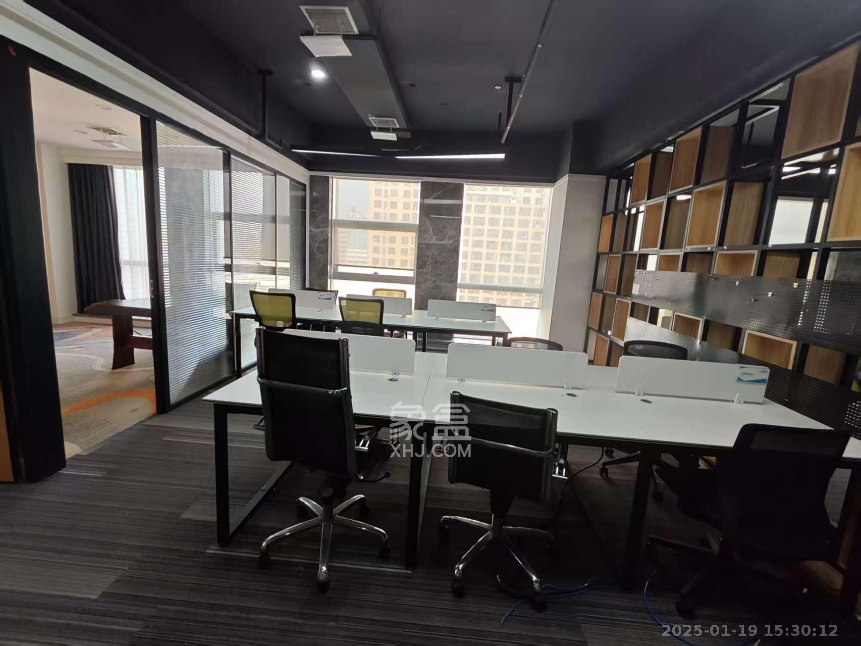 宇成朝阳广场 7室2厅0卫 17000.0元/月 宇成朝阳广场 7室2厅0卫 17000.0元/月室内图