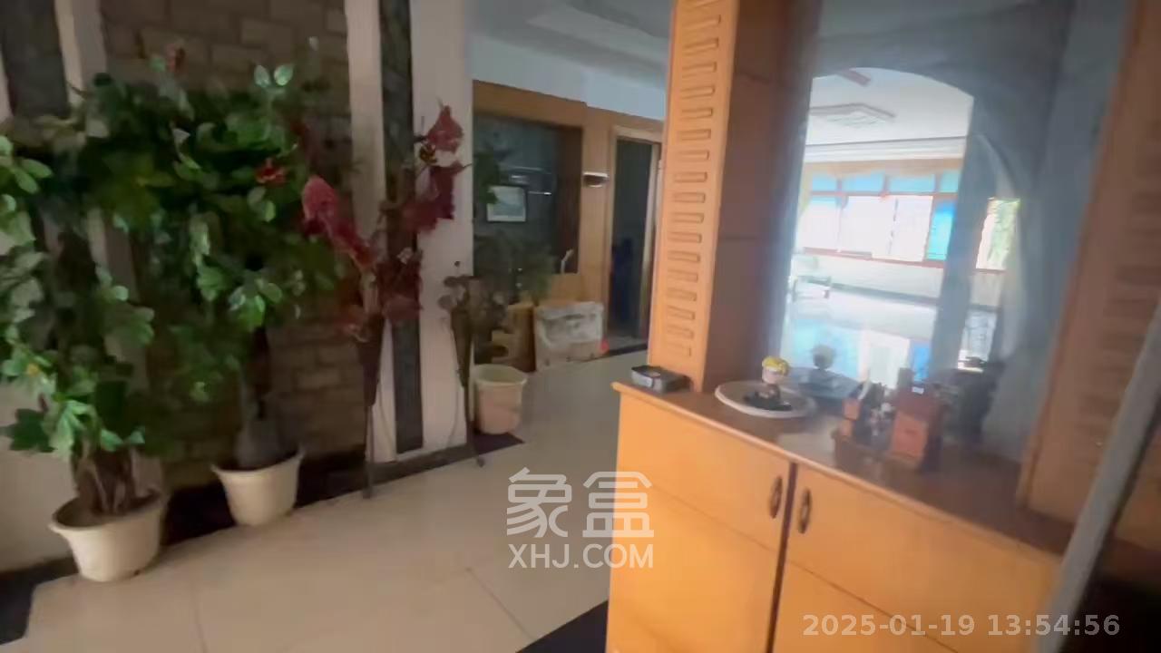 富绿山庄 4室2厅2卫 3350.0元/月 富绿山庄 4室2厅2卫 3350.0元/月室内图