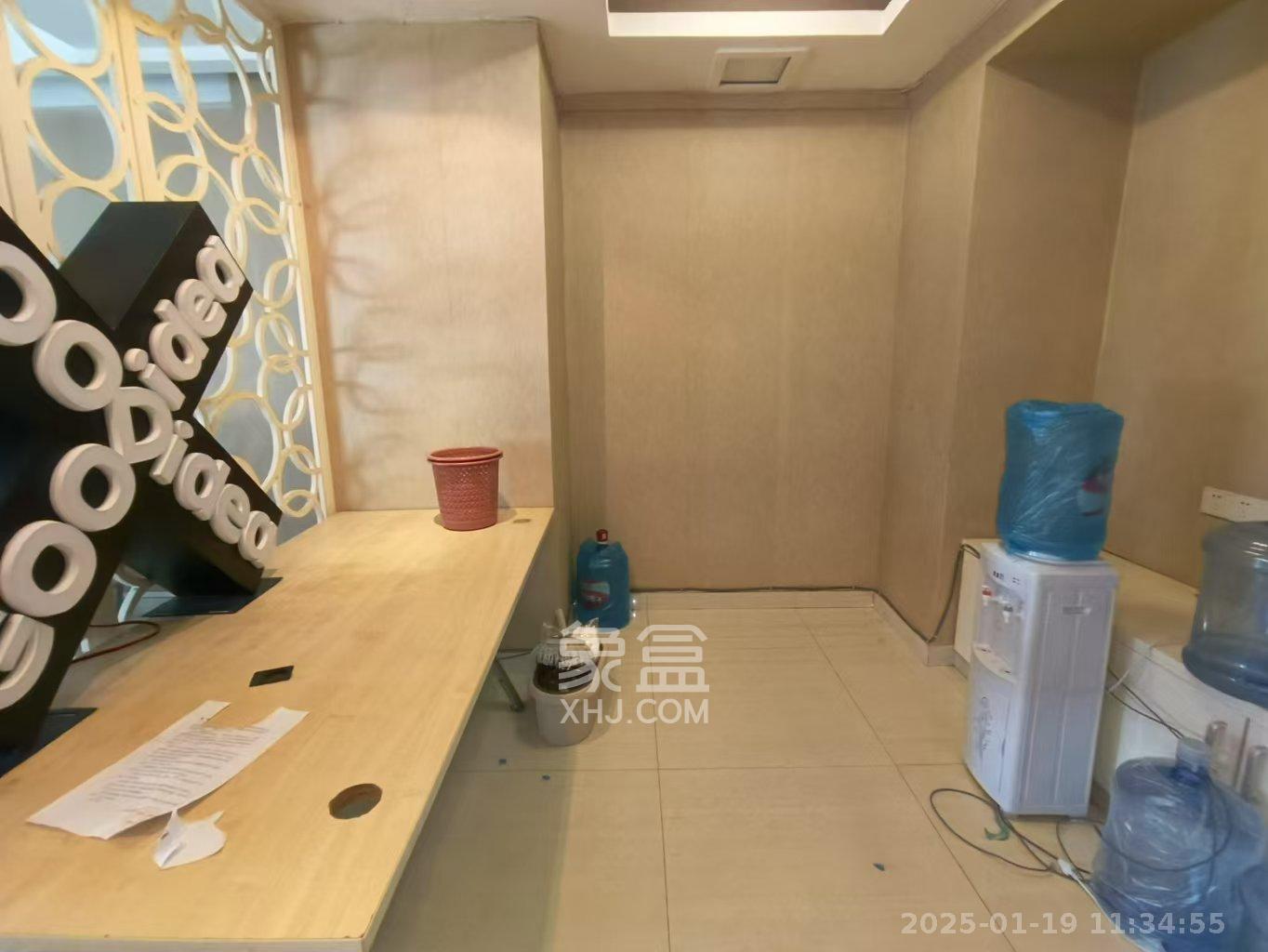 融圣国际  1室1厅1卫    1400.0元/月 融圣国际  1室1厅1卫    1400.0元/月室内图