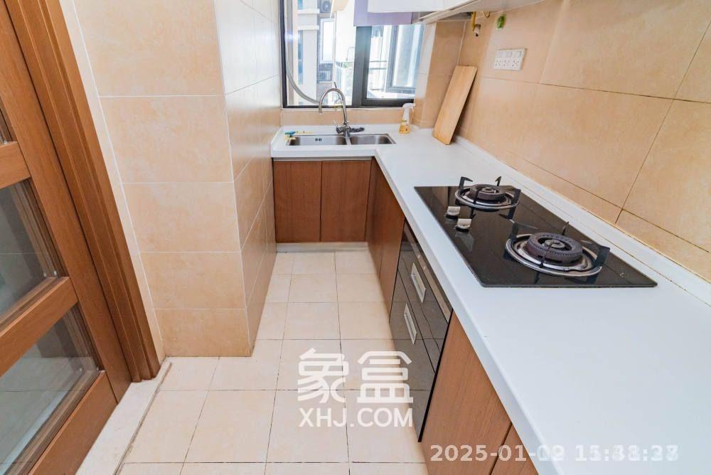旺德府恺悦国际  3室2厅2卫   2200.00元/月室内图