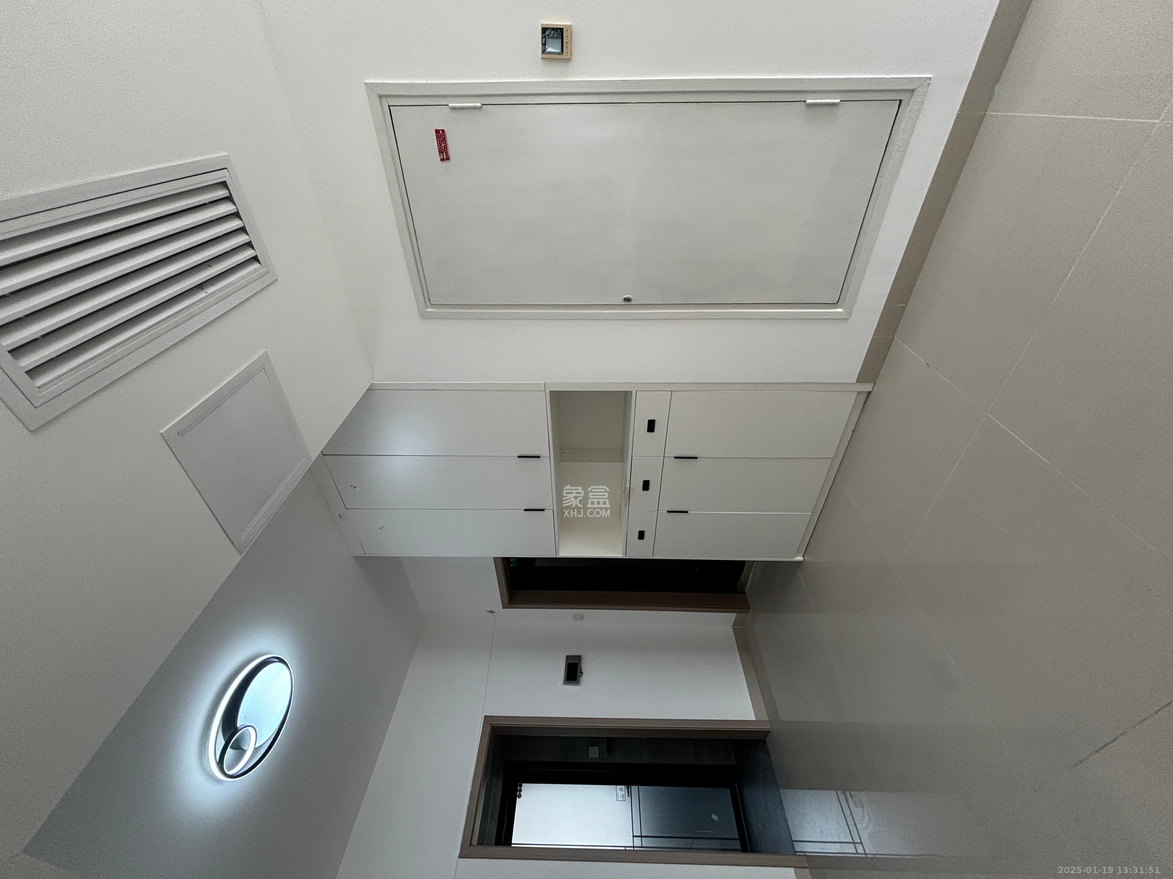 金汇园(鄱馨苑、省国税局单位房) 2室2厅1卫 2300.0元/月 金汇园(鄱馨苑、省国税局单位房) 2室2厅1卫 2300.0元/月室内图