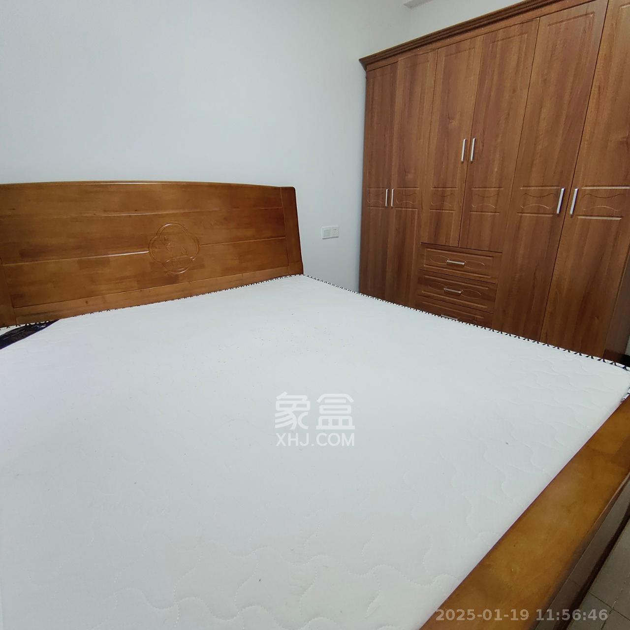 新新花园  2室1厅1卫    2200.0元/月室内图