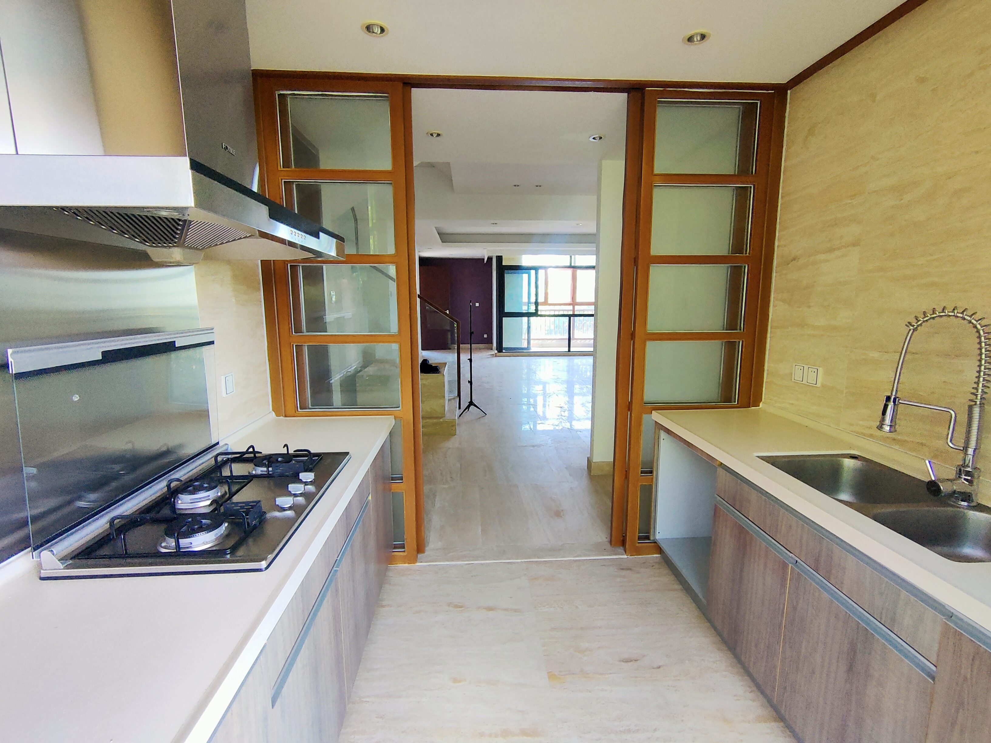 万科浪琴湾 4室2厅4卫 672.0万 万科浪琴湾 4室2厅4卫 672.0万室内图