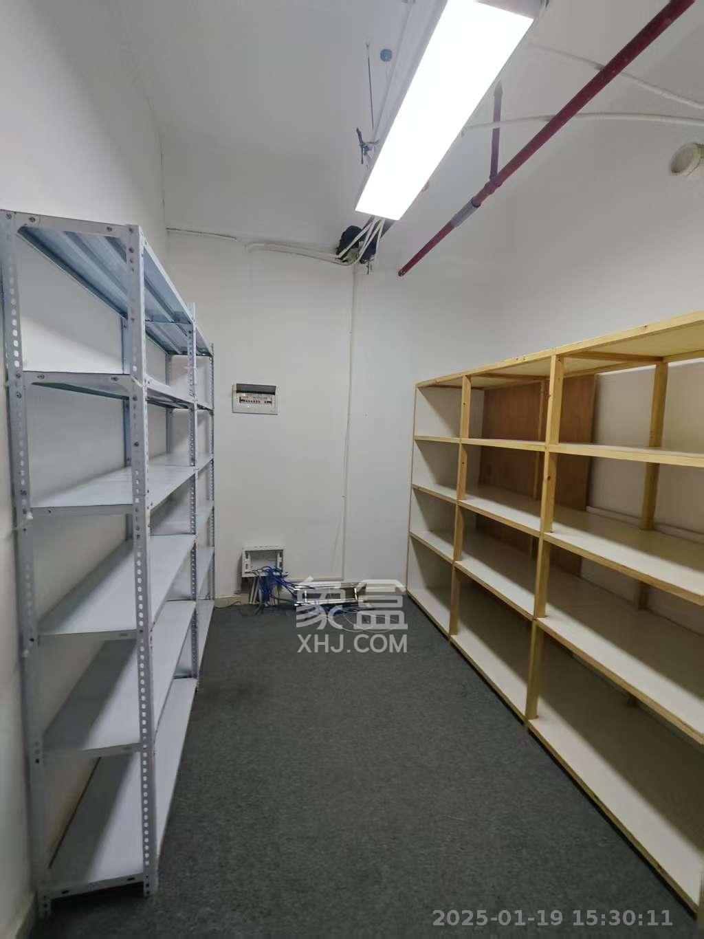 宇成朝阳广场 7室2厅0卫 17000.0元/月 宇成朝阳广场 7室2厅0卫 17000.0元/月室内图