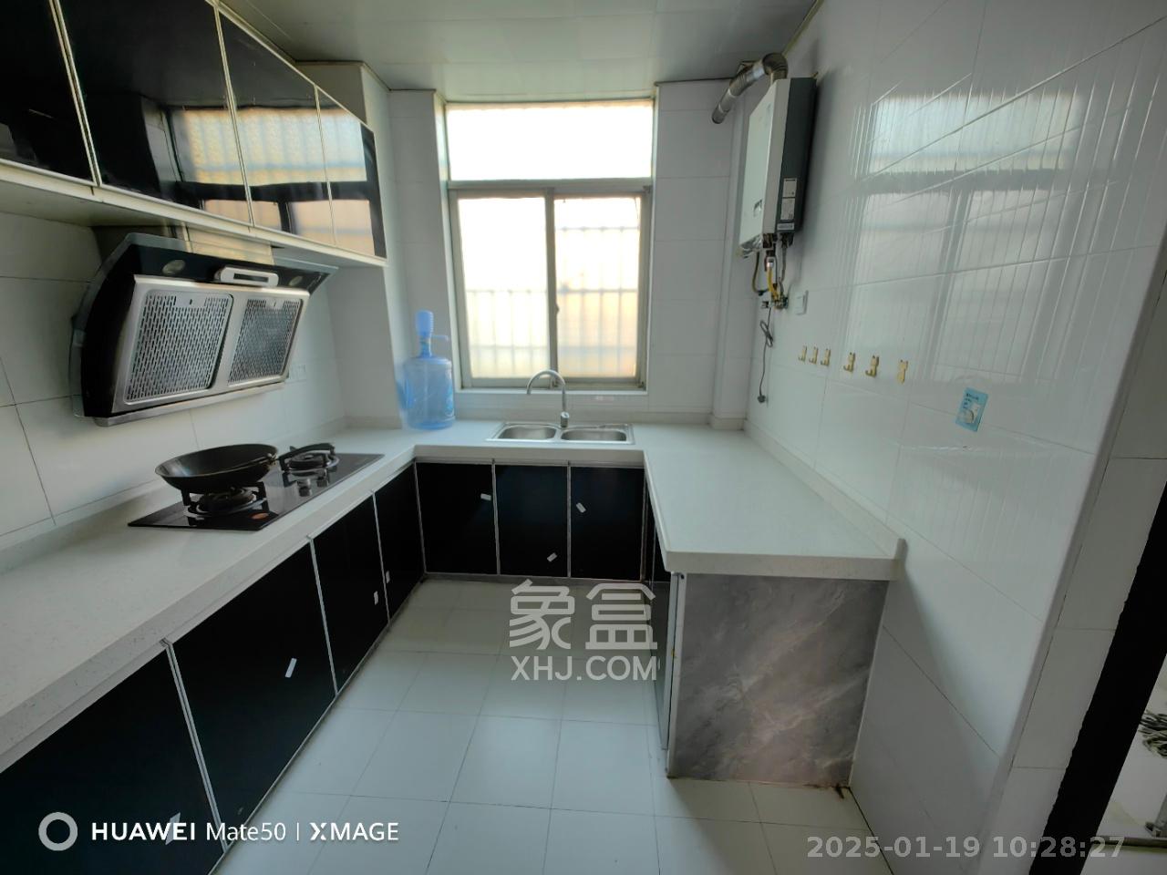 洞井一小区 3室2厅1卫 1800.0元/月 洞井一小区 3室2厅1卫 1800.0元/月室内图