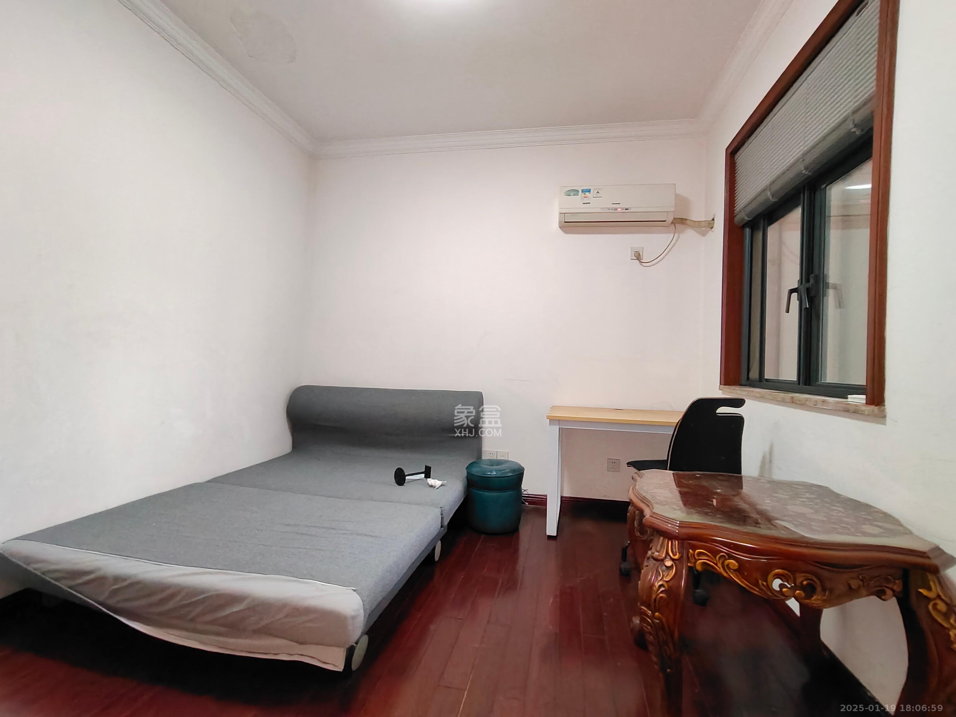 中隆国际御玺 4室2厅3卫 6200.0元/月 中隆国际御玺 4室2厅3卫 6200.0元/月室内图