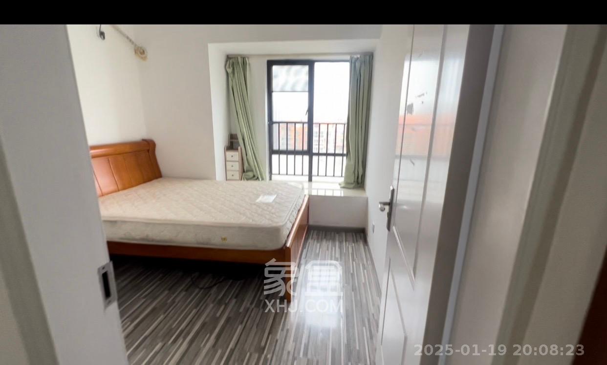 兰亭优壳(隽峰苑) 3室1厅1卫 2800.0元/月 兰亭优壳(隽峰苑) 3室1厅1卫 2800.0元/月室内图