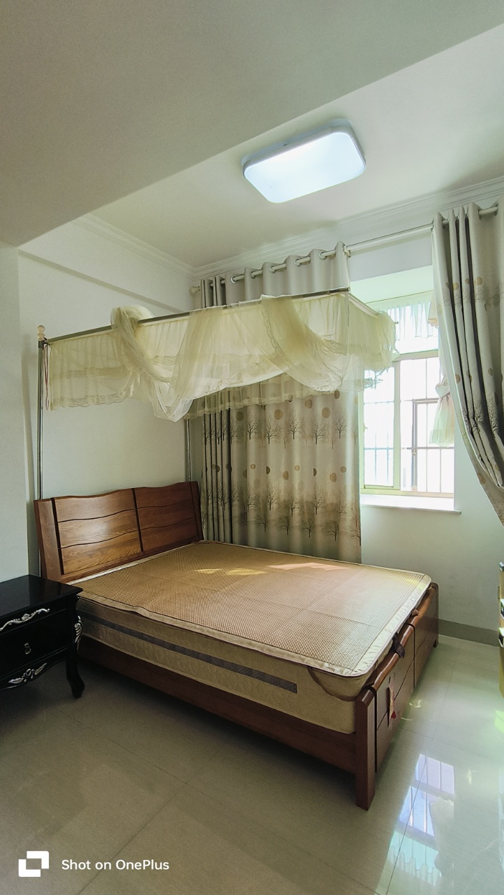 德盛华庭 1室1厅1卫 45.0万 德盛华庭 1室1厅1卫 45.0万室内图