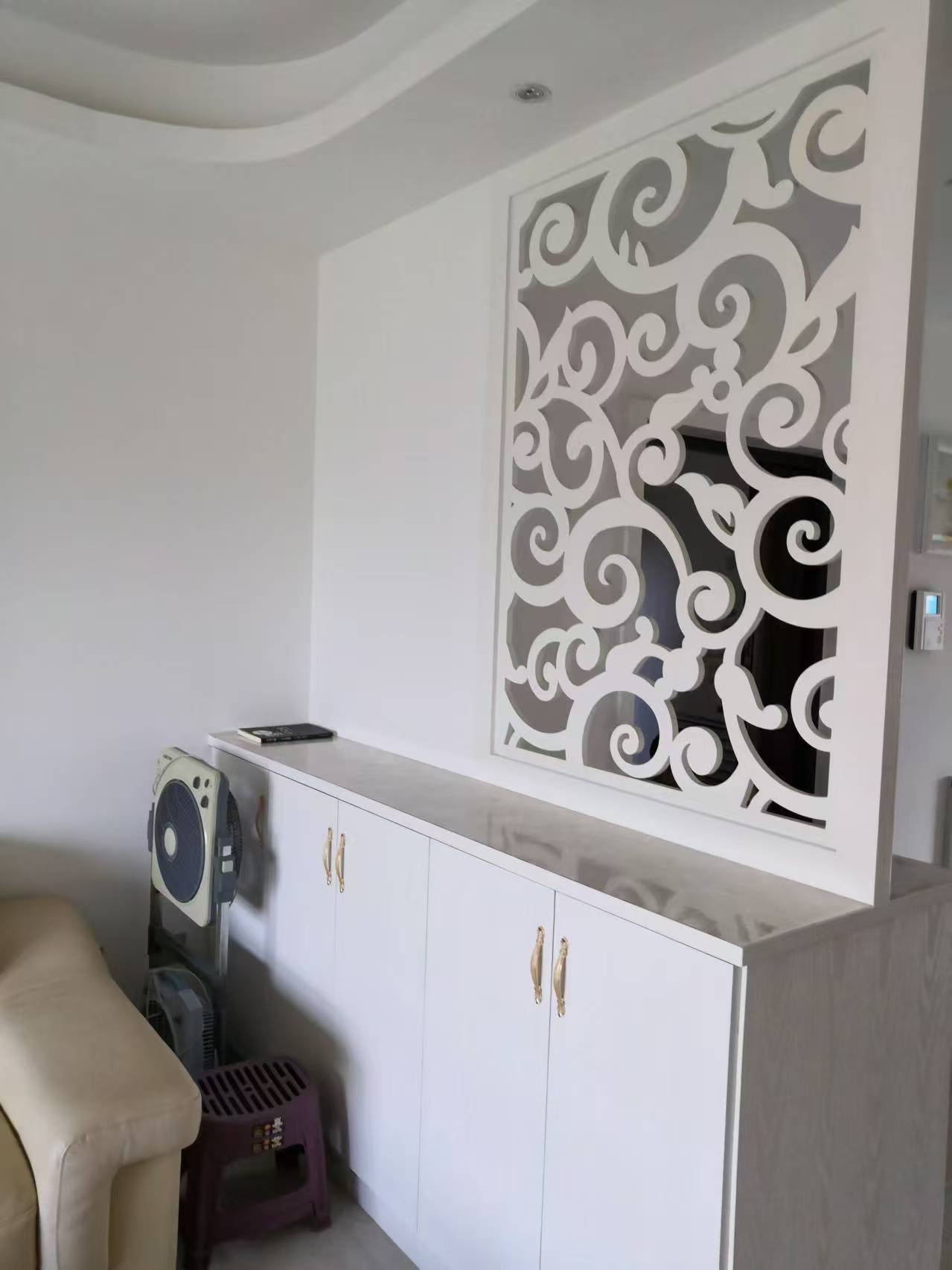 颐景园3期协力小区 3室2厅2卫 2000.0元/月 颐景园3期协力小区 3室2厅2卫 2000.0元/月户型图