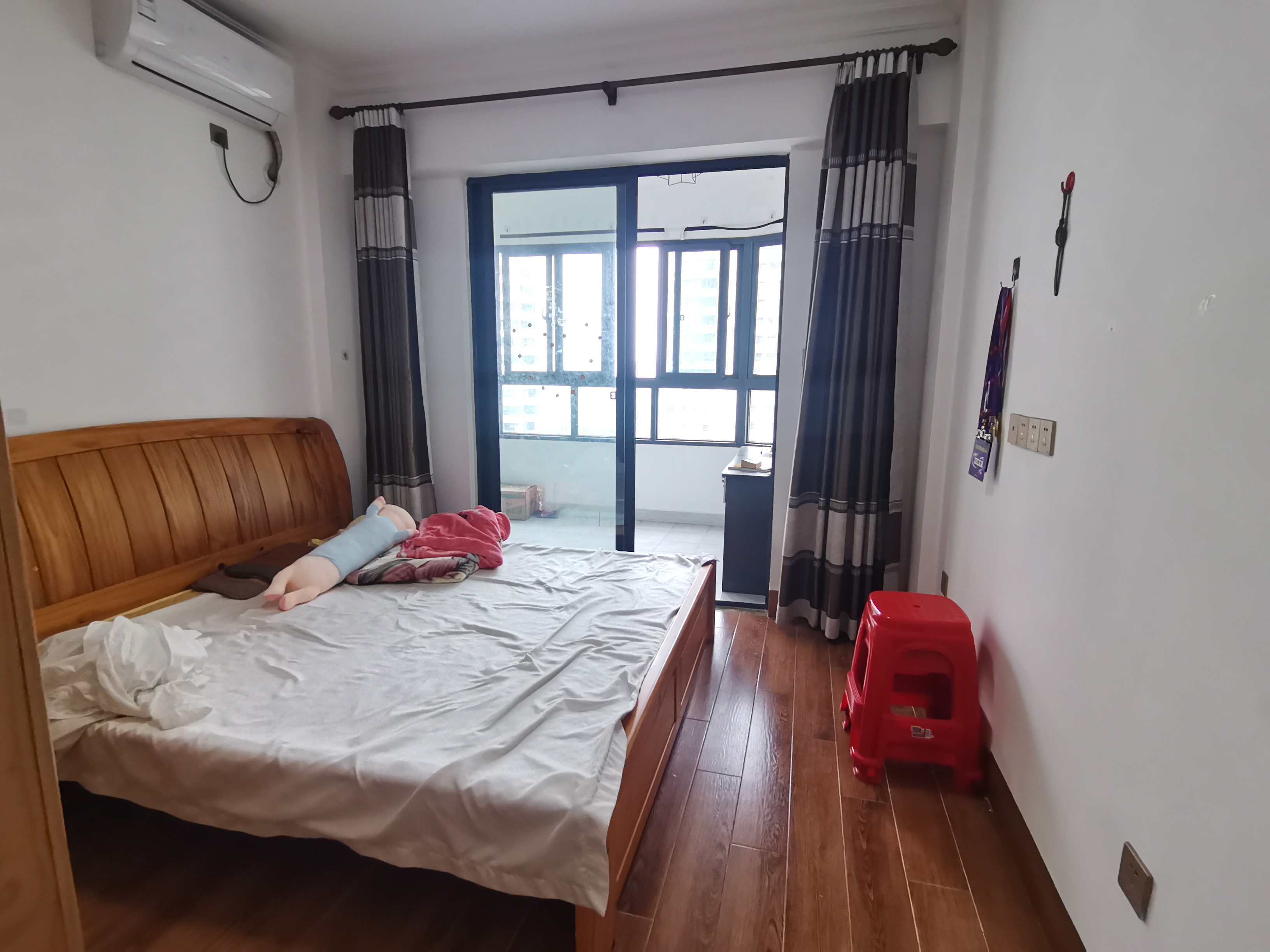 新城吾悦广场 2室1厅1卫 90.0万 新城吾悦广场 2室1厅1卫 90.0万室内图