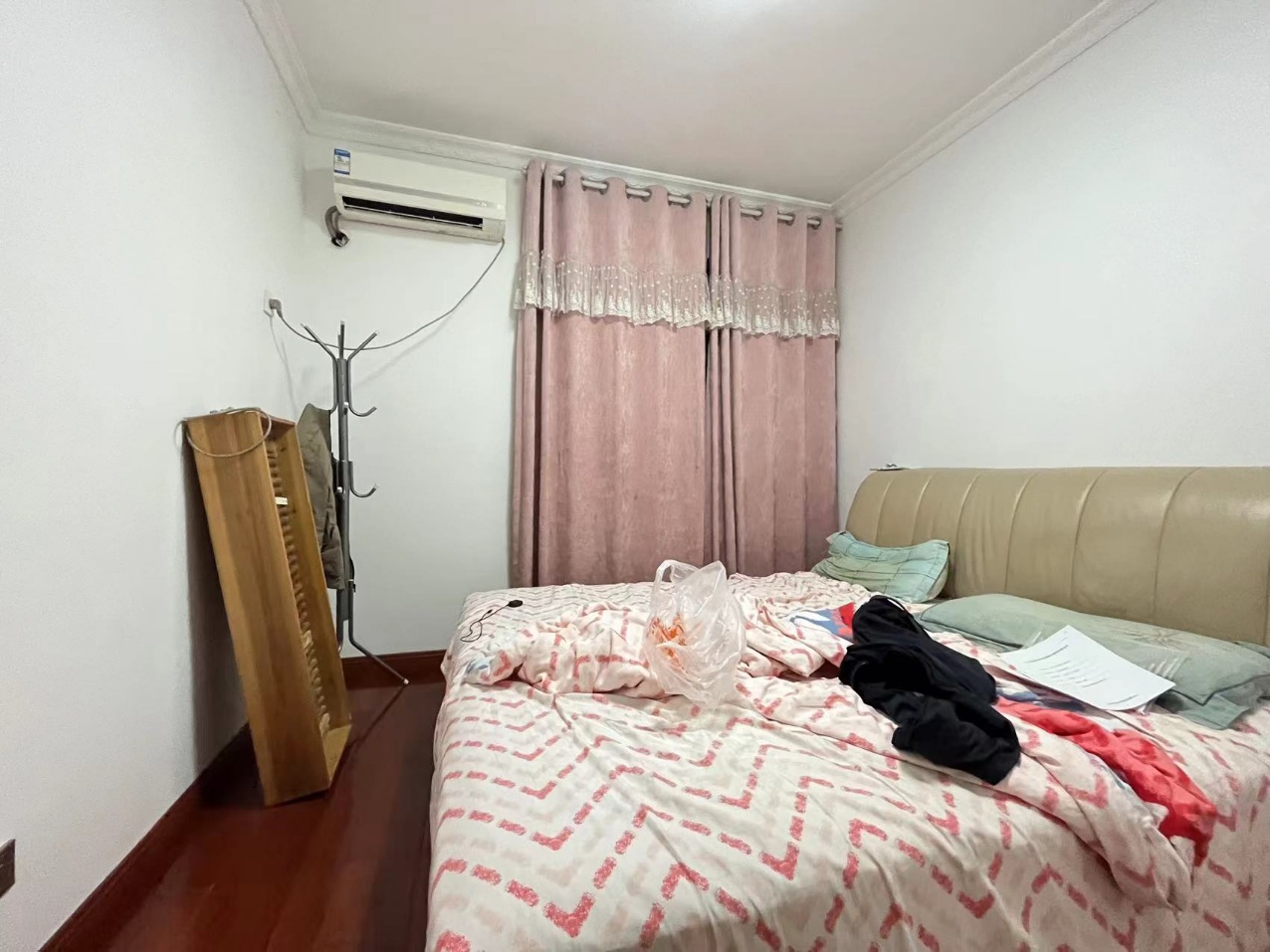 中悦领秀城  2室2厅1卫    1500.0元/月 中悦领秀城  2室2厅1卫    1500.0元/月