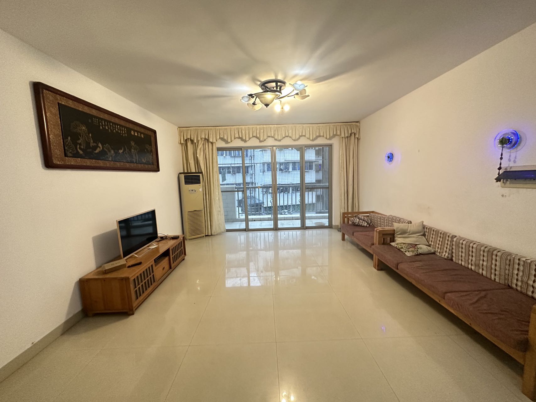 海联新村  3室2厅2卫    135.0万 海联新村  3室2厅2卫    135.0万室内图