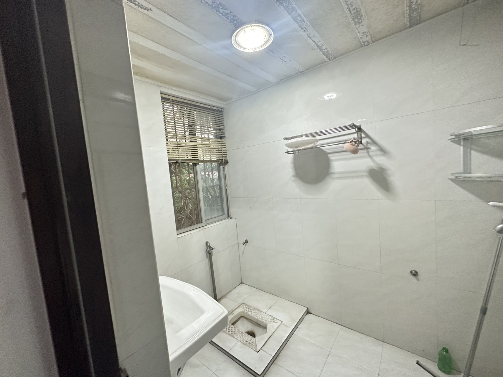 海联新村  3室2厅2卫    135.0万 海联新村  3室2厅2卫    135.0万室内图