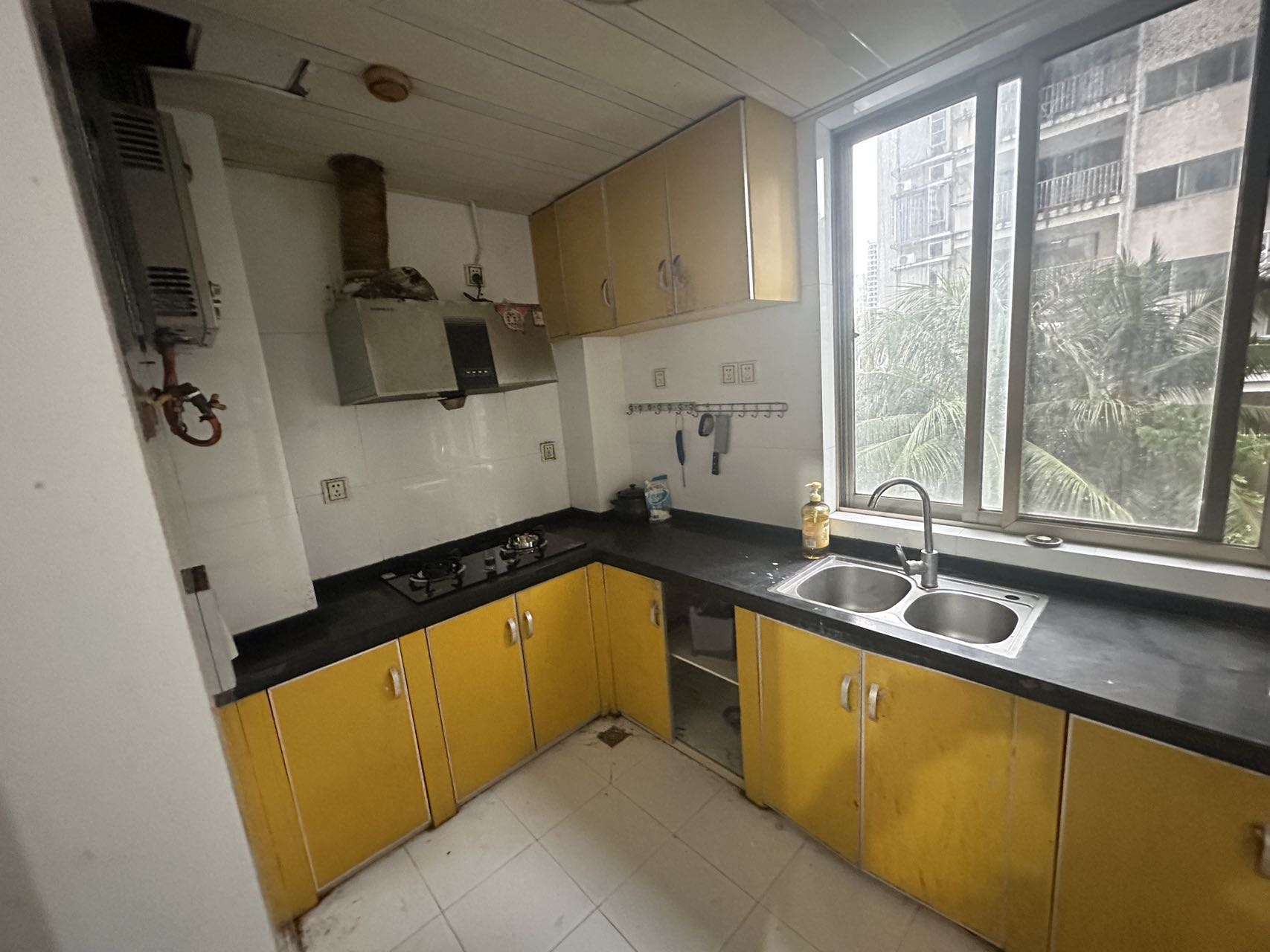 海联新村  3室2厅2卫    135.0万 海联新村  3室2厅2卫    135.0万室内图