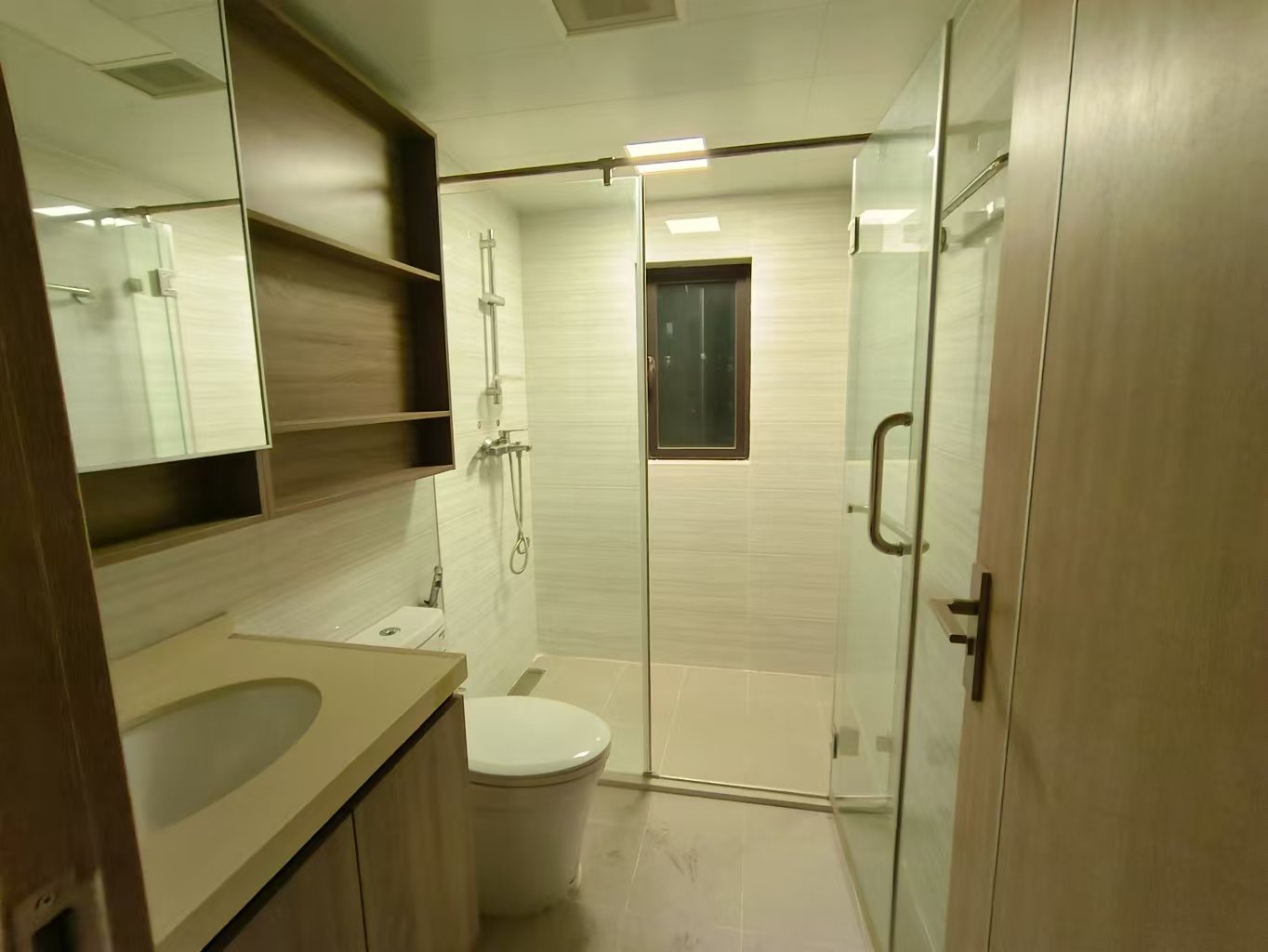 美的翰城  3室2厅2卫    93.8万 美的翰城  3室2厅2卫    93.8万室内图