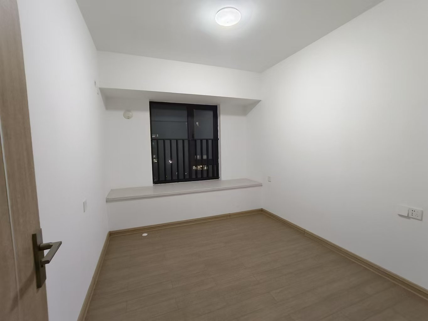 美的翰城  3室2厅2卫    93.8万 美的翰城  3室2厅2卫    93.8万室内图