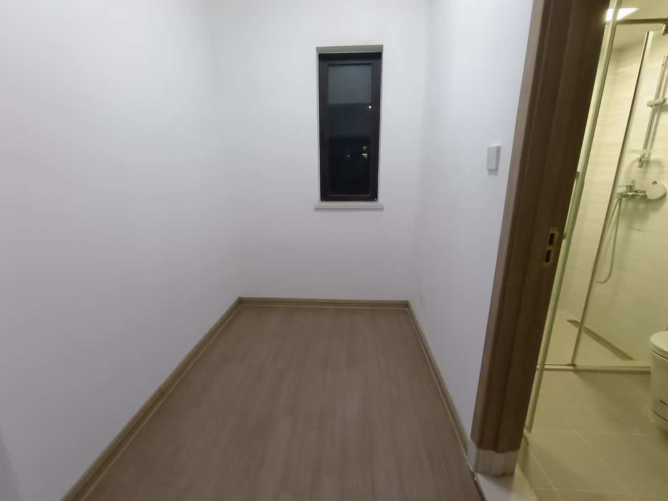 美的翰城  3室2厅2卫    93.8万 美的翰城  3室2厅2卫    93.8万室内图