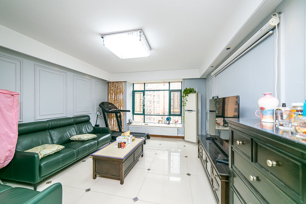 中江国际花城  3室2厅2卫    140.0万