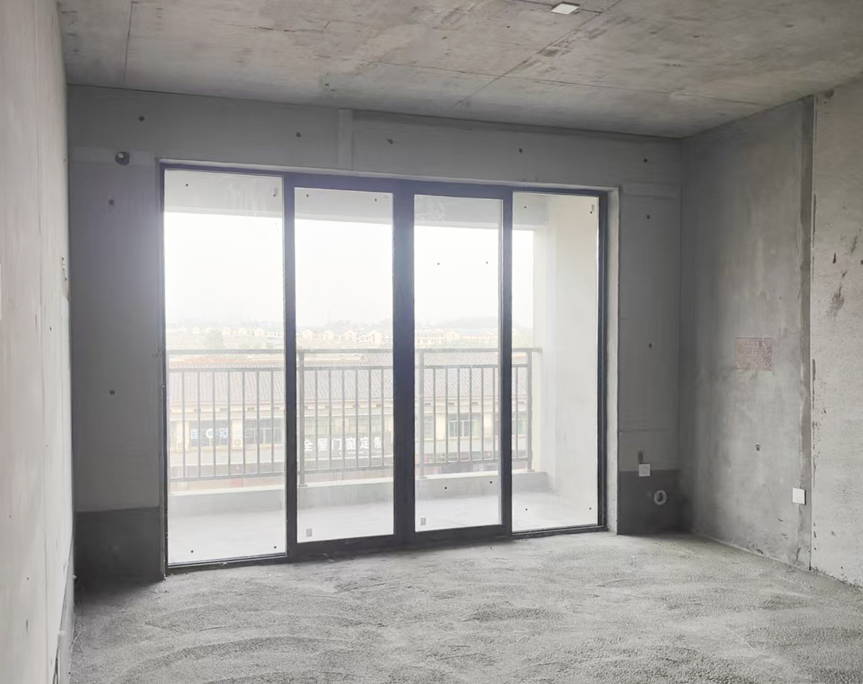 桥和雅苑  3室1厅1卫    73.0万客厅