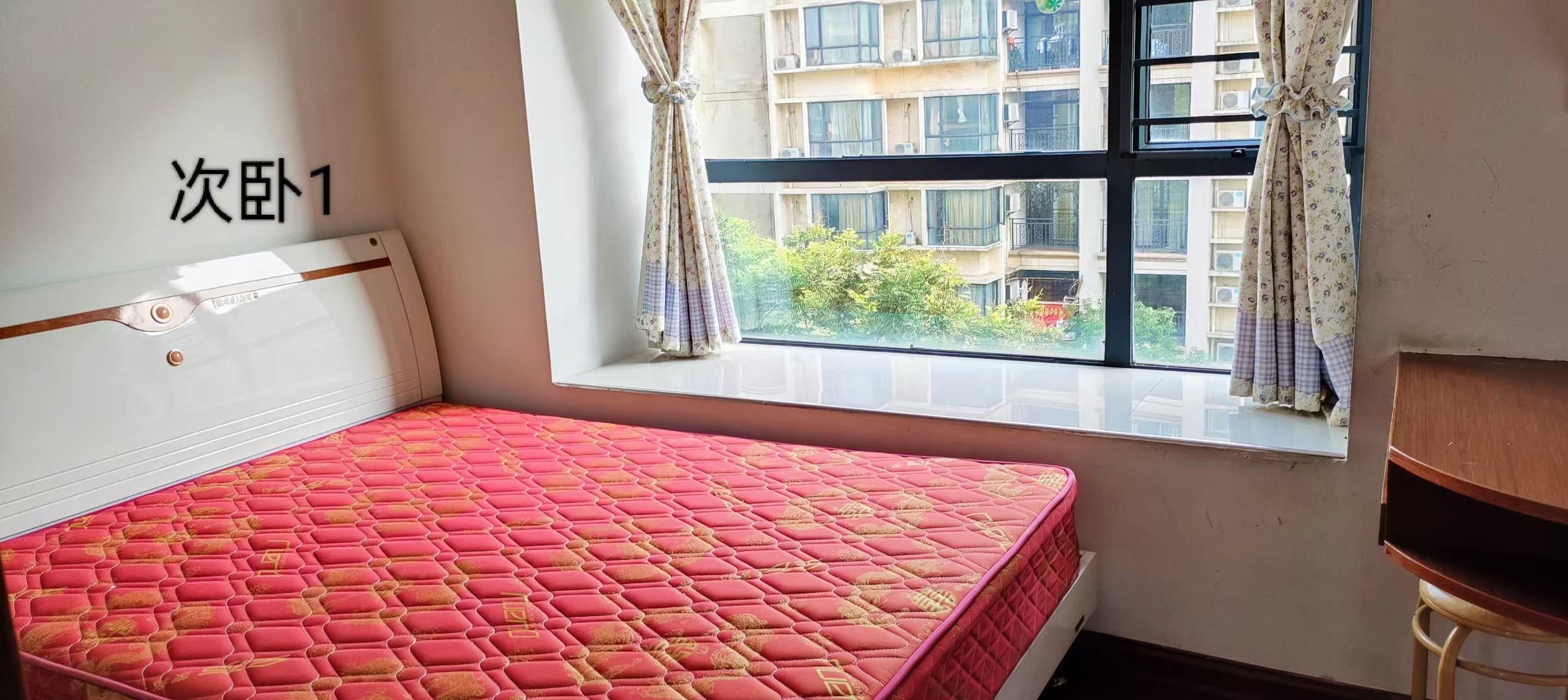 中核缇香名苑 3室2厅2卫 2100.0元/月 中核缇香名苑 3室2厅2卫 2100.0元/月室内图