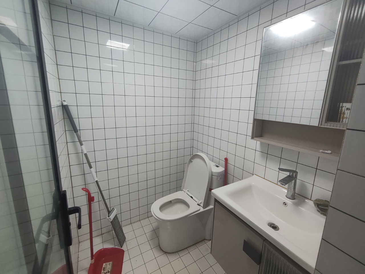 远大购物广场 2室2厅2卫 100.0万 远大购物广场 2室2厅2卫 100.0万室内图