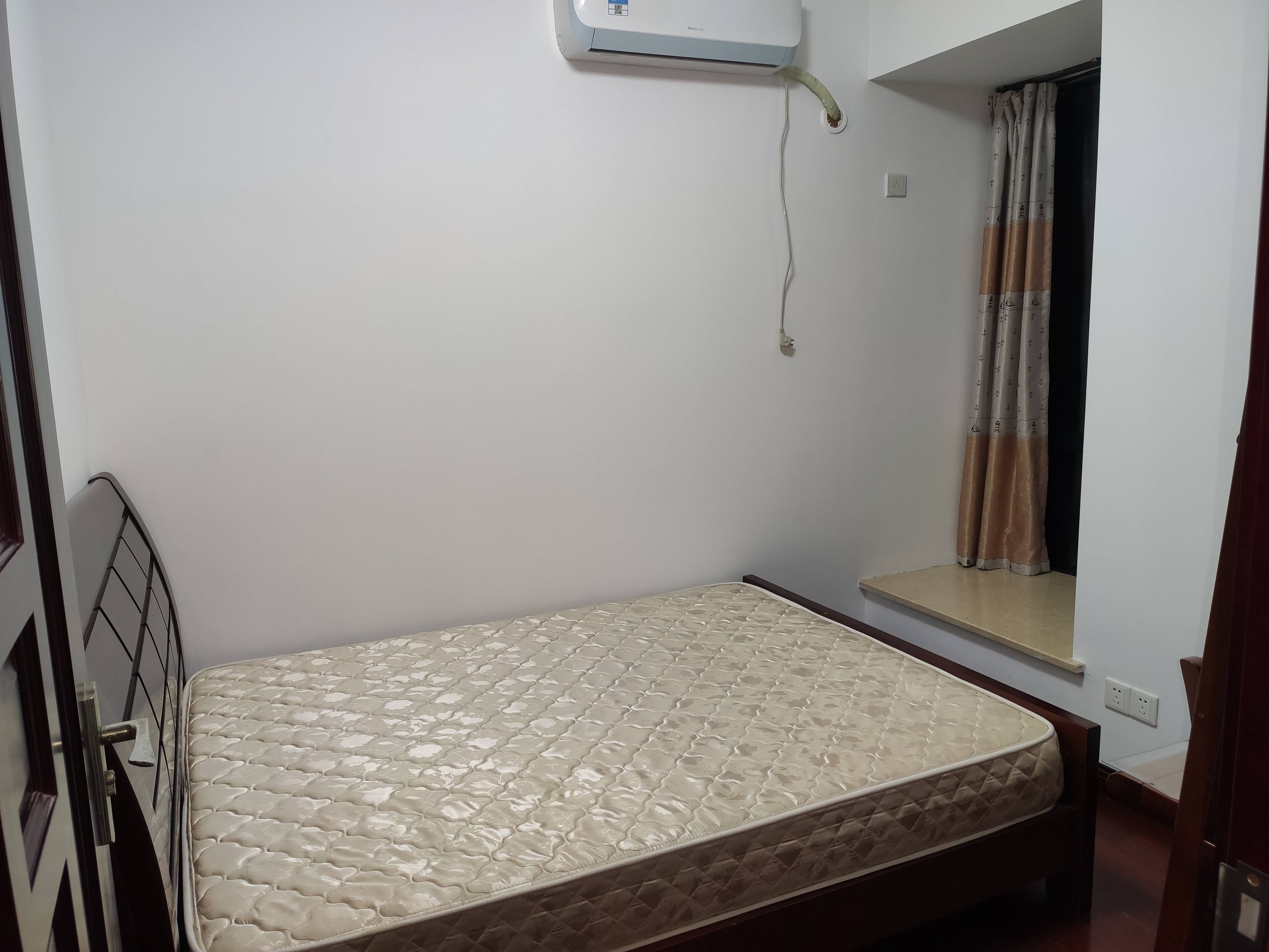永祺西京  3室2厅2卫   2900.00元/月室内图