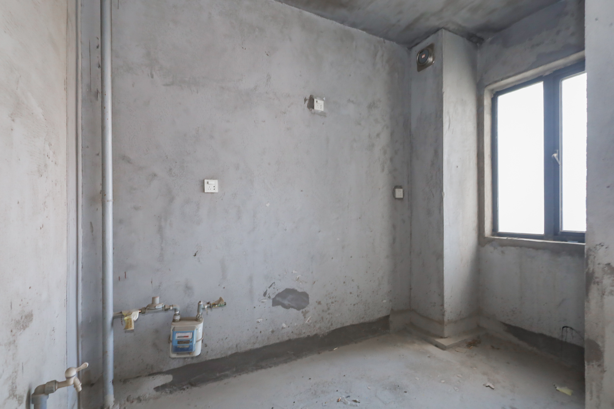 胜家雅苑 4室2厅2卫 159.8万 胜家雅苑 4室2厅2卫 159.8万厨房