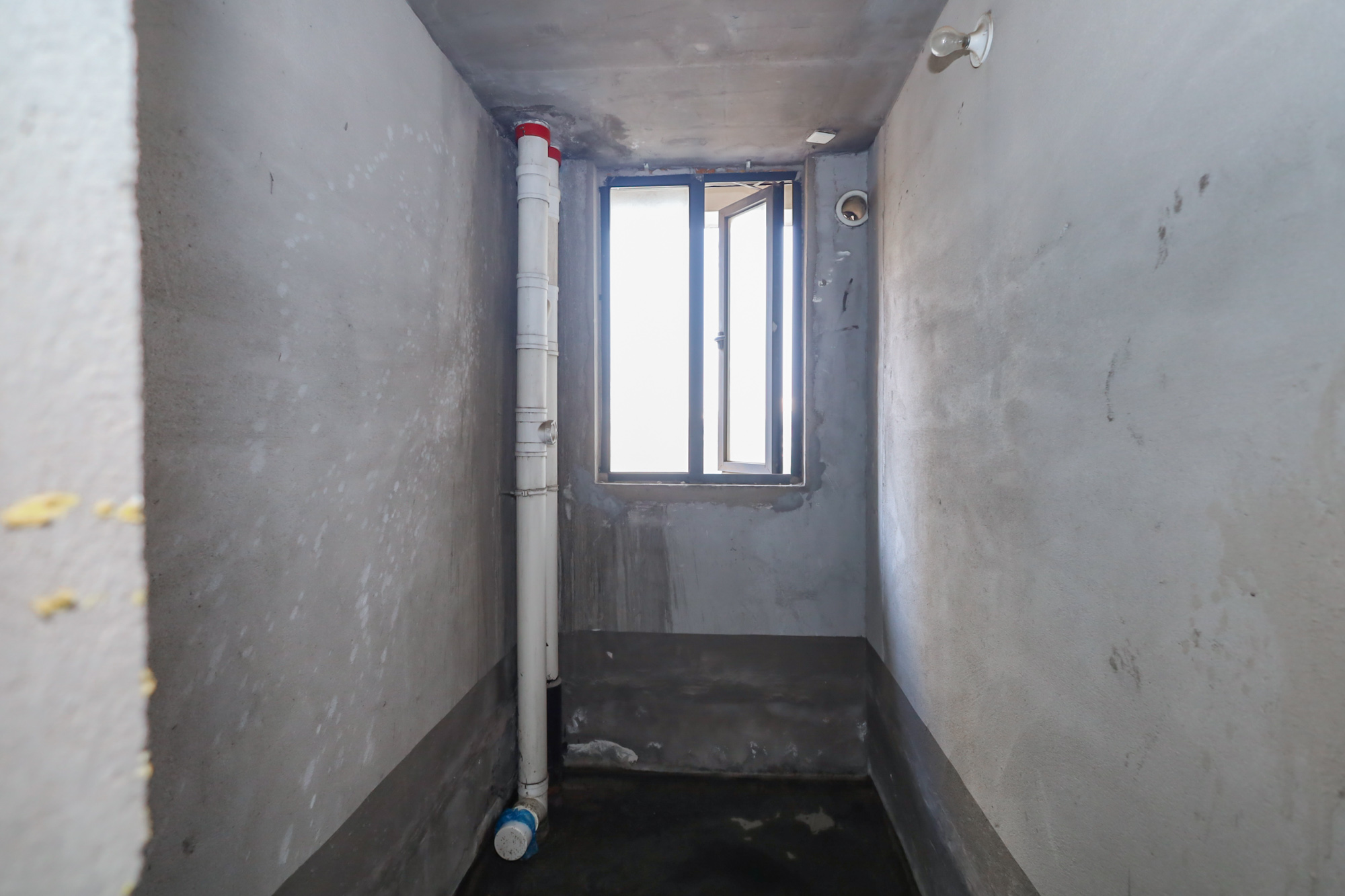 胜家雅苑 4室2厅2卫 159.8万 胜家雅苑 4室2厅2卫 159.8万卫生间