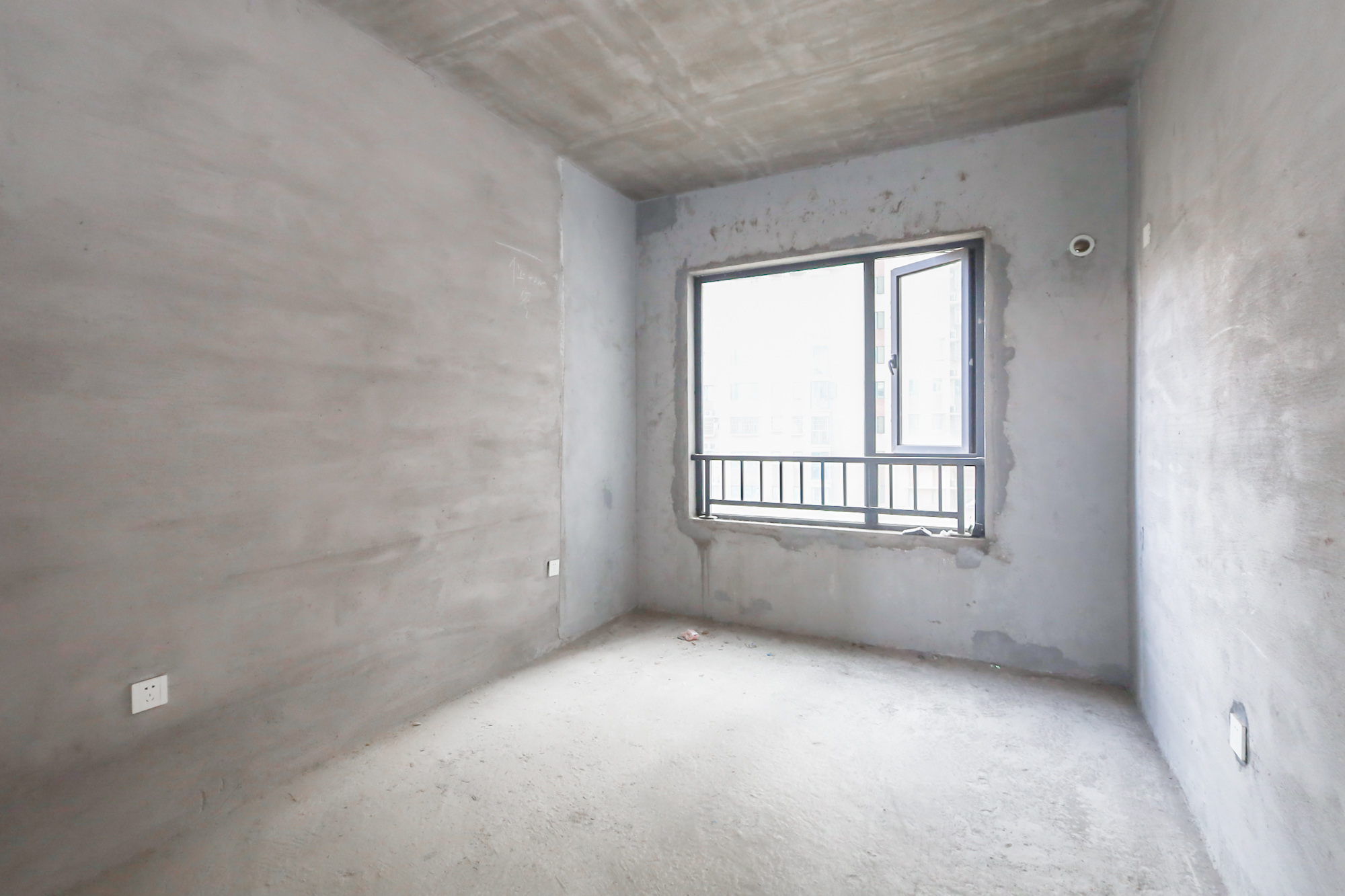 胜家雅苑 4室2厅2卫 159.8万 胜家雅苑 4室2厅2卫 159.8万卧室