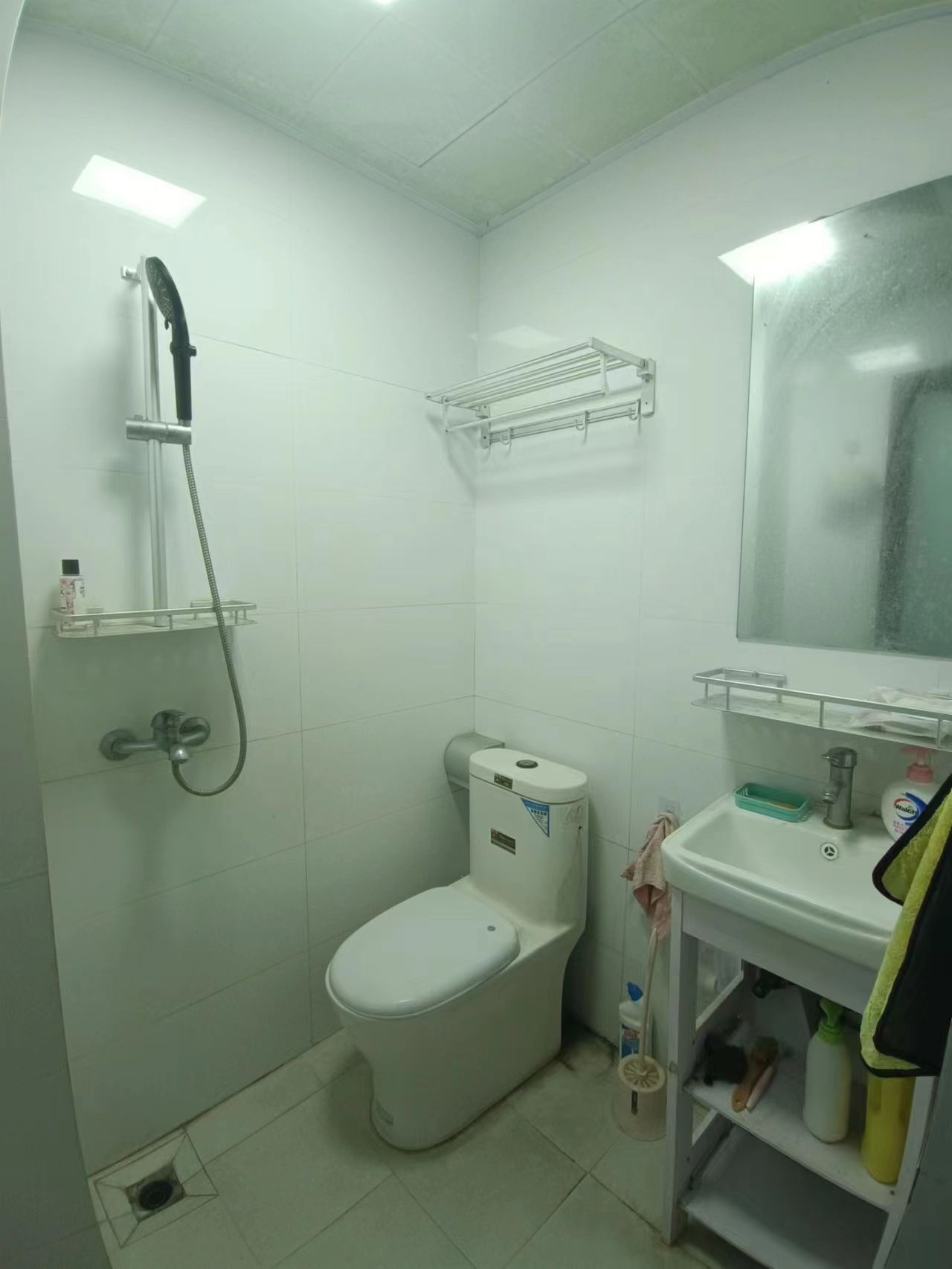 洛杉矶城  2室2厅2卫   3500.00元/月室内图