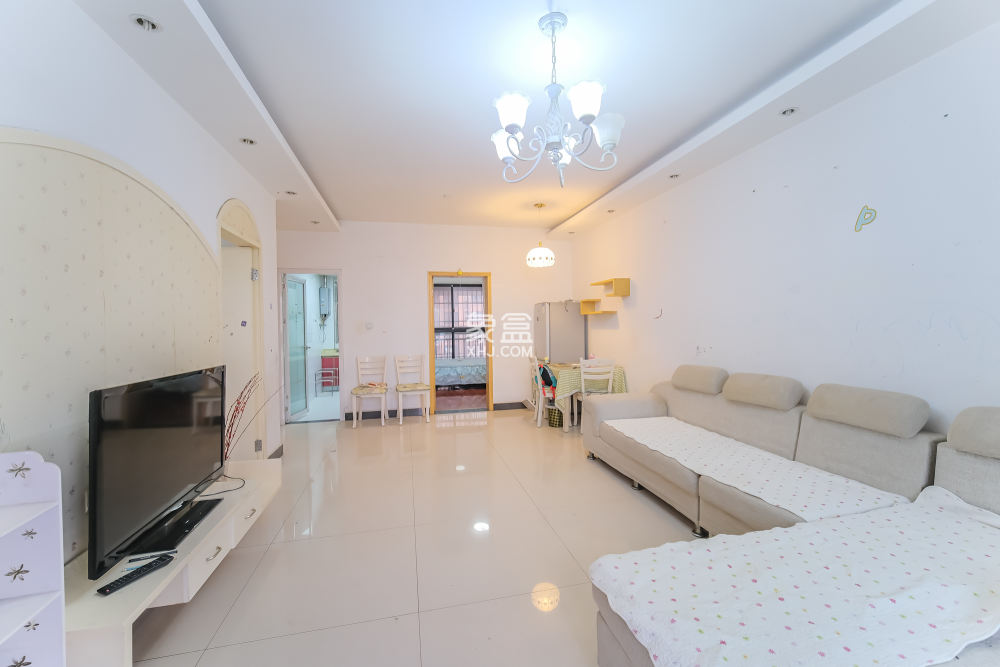 三一街区 3室2厅1卫 1500.0元/月 三一街区 3室2厅1卫 1500.0元/月室内图