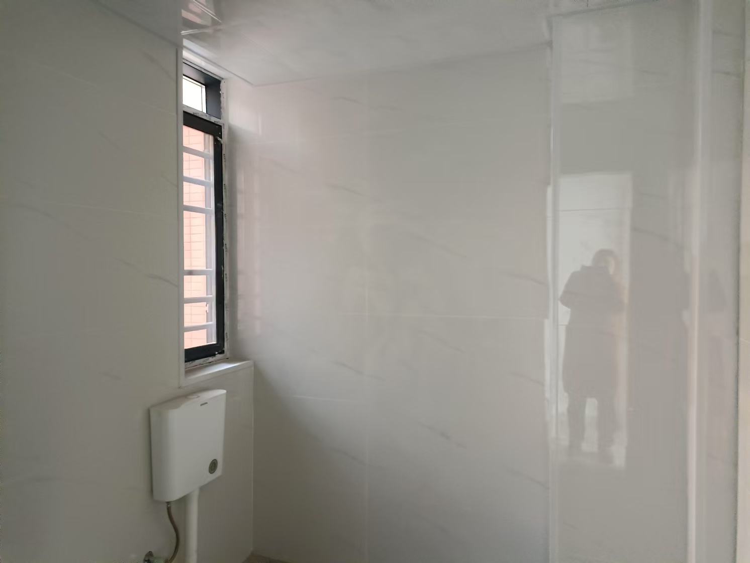 凯富南方鑫城  4室2厅2卫    3500.0元/月 凯富南方鑫城  4室2厅2卫    3500.0元/月室内图