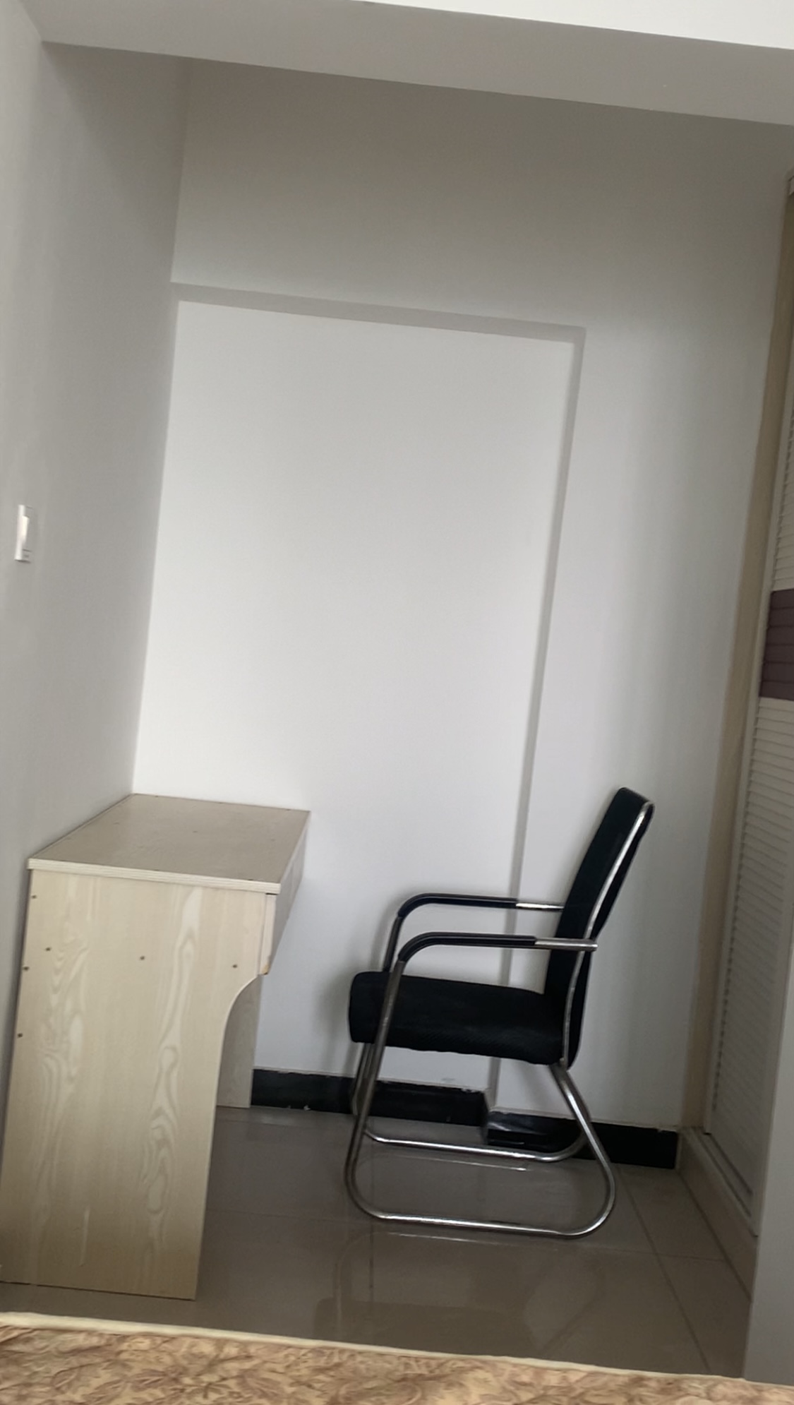 湘绣城 1室0厅1卫 800.0元/月 湘绣城 1室0厅1卫 800.0元/月室内图