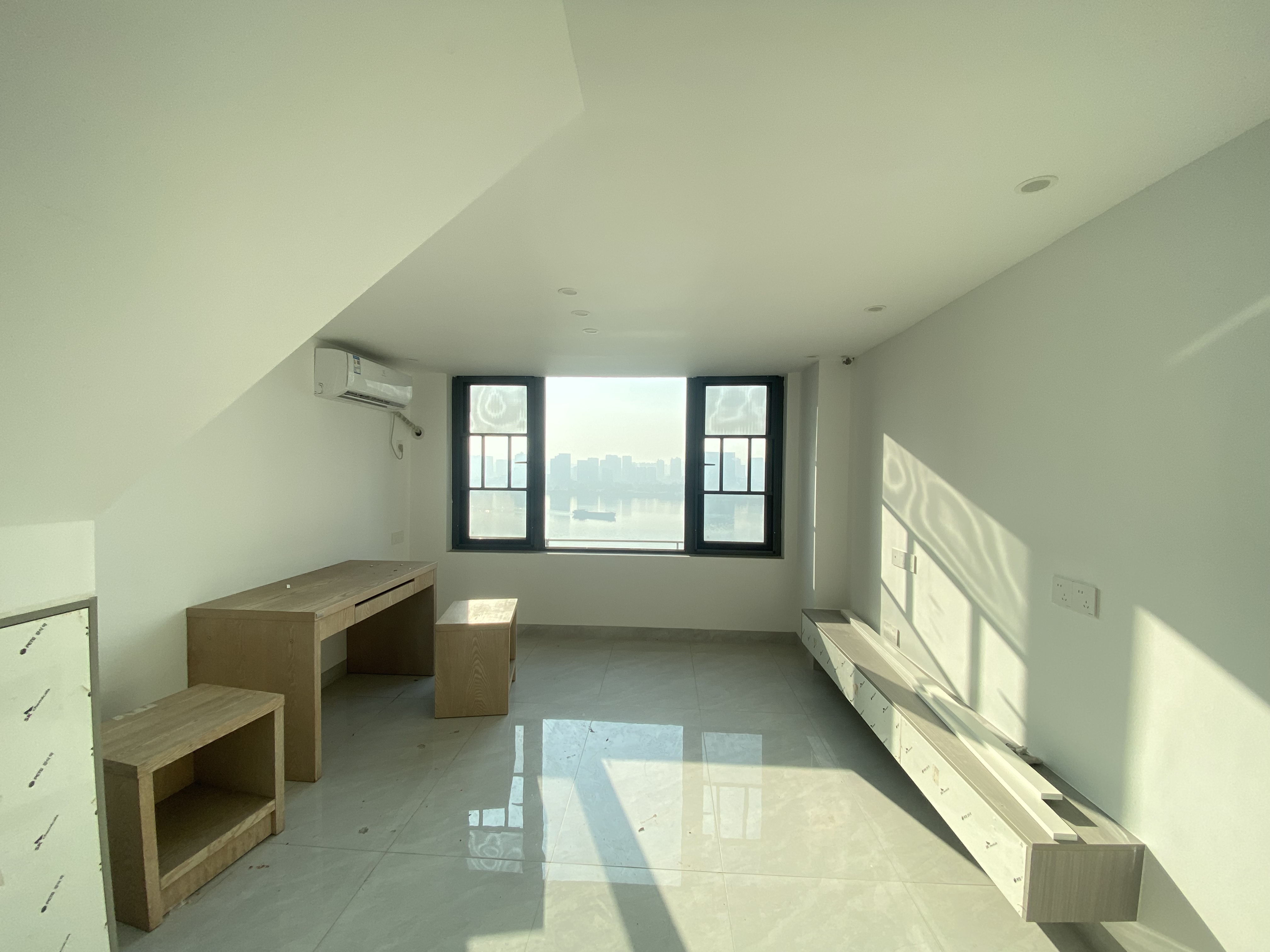 万科紫台 2室1厅1卫 2500.0元/月 万科紫台 2室1厅1卫 2500.0元/月室内图