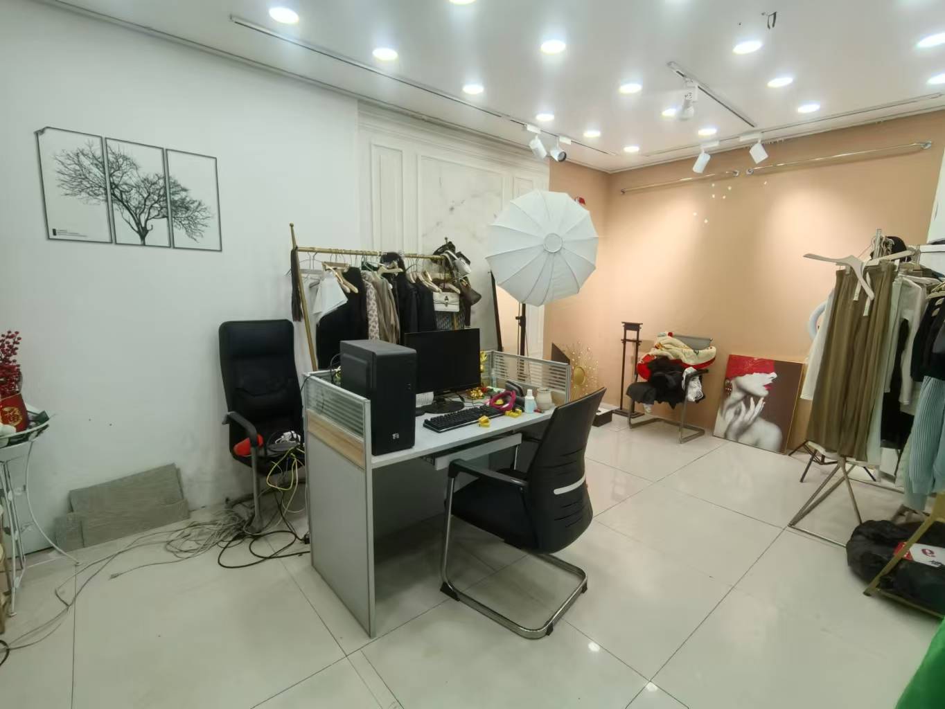 新桂广场 3室2厅2卫 56.8万 新桂广场 3室2厅2卫 56.8万室内图