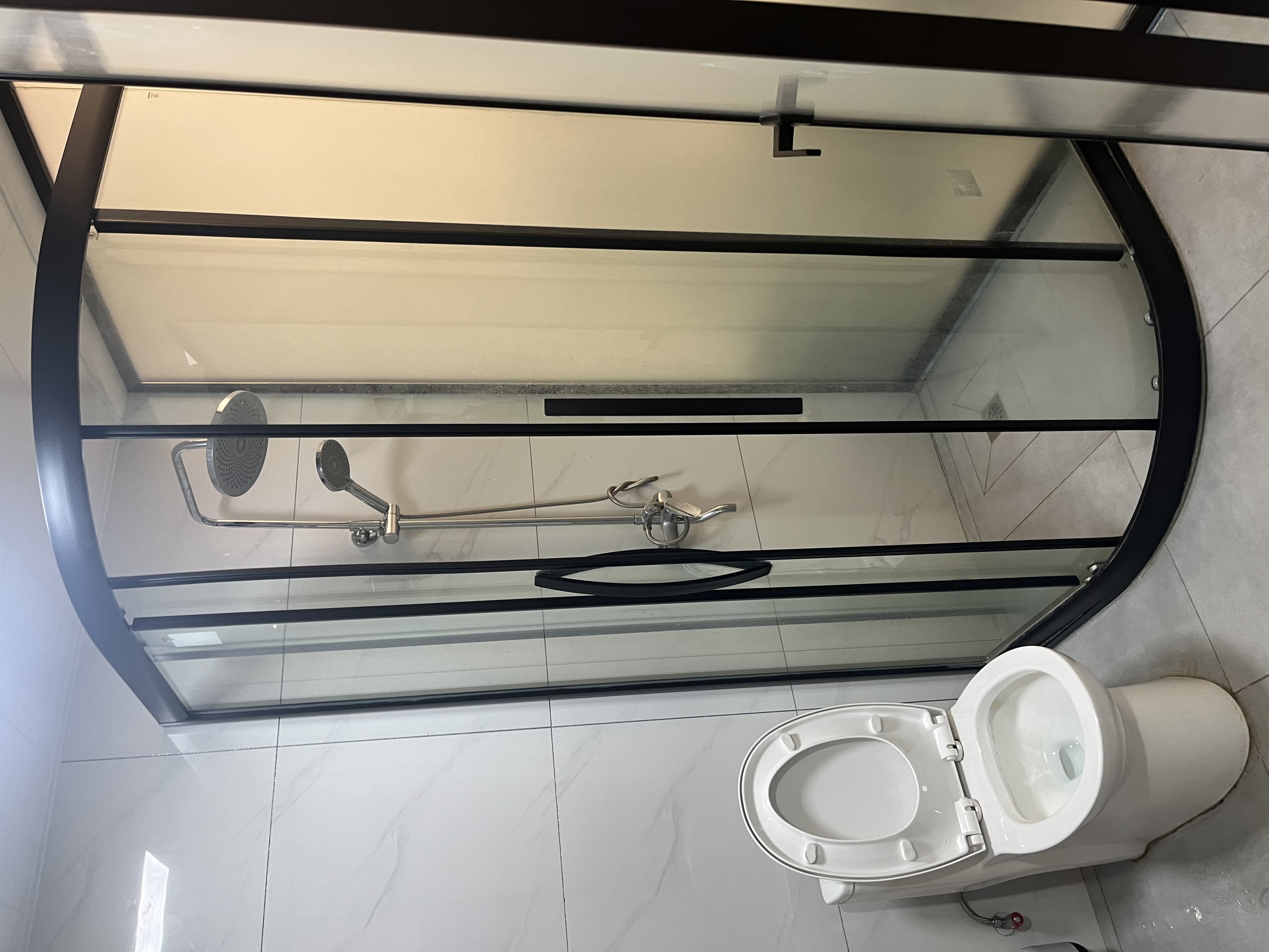 雄森国际 1室1厅1卫 1600.0元/月 雄森国际 1室1厅1卫 1600.0元/月室内图