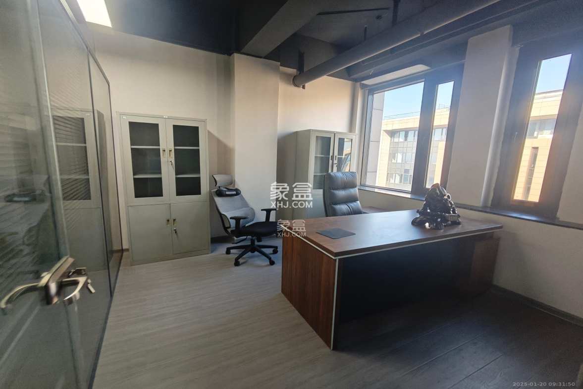 创谷国家广告产业园  1室1厅1卫    5000.0元/月 创谷国家广告产业园  1室1厅1卫    5000.0元/月室内图