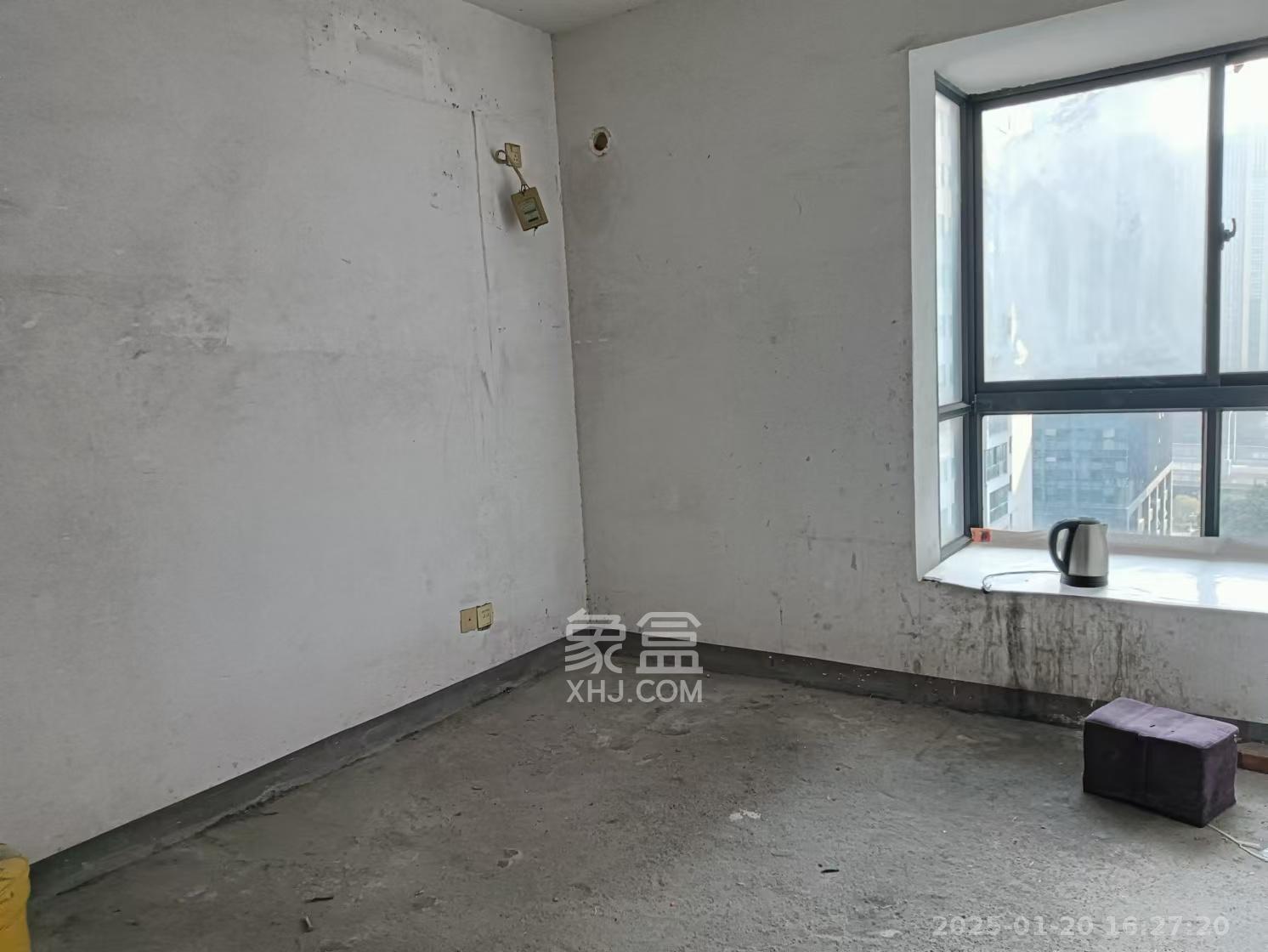 天城泰祥苑 4室2厅2卫 2000.0元/月 天城泰祥苑 4室2厅2卫 2000.0元/月室内图