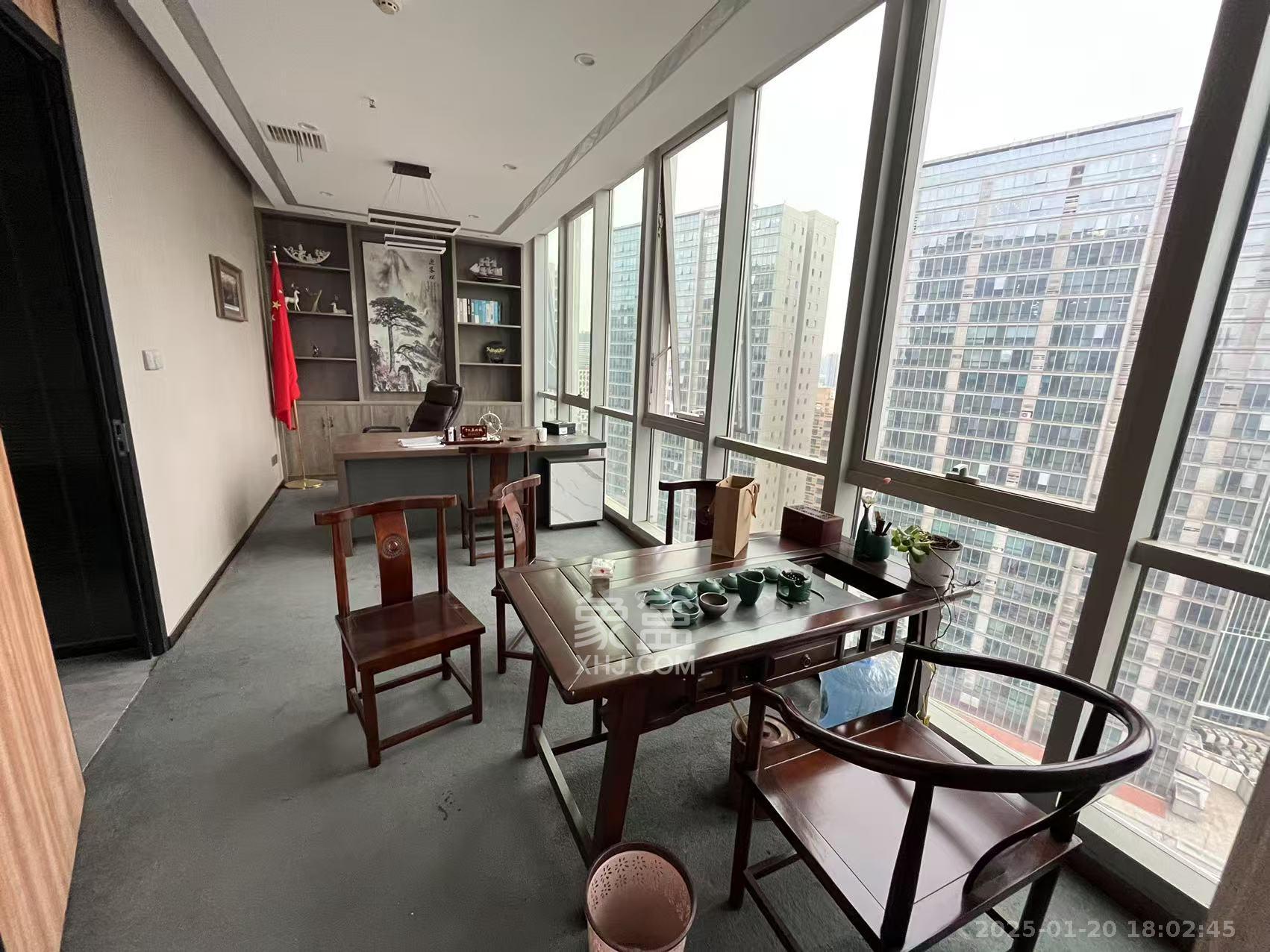 德思勤城市广场（宝格丽公寓）   253.0㎡      11500.0元/月室内图