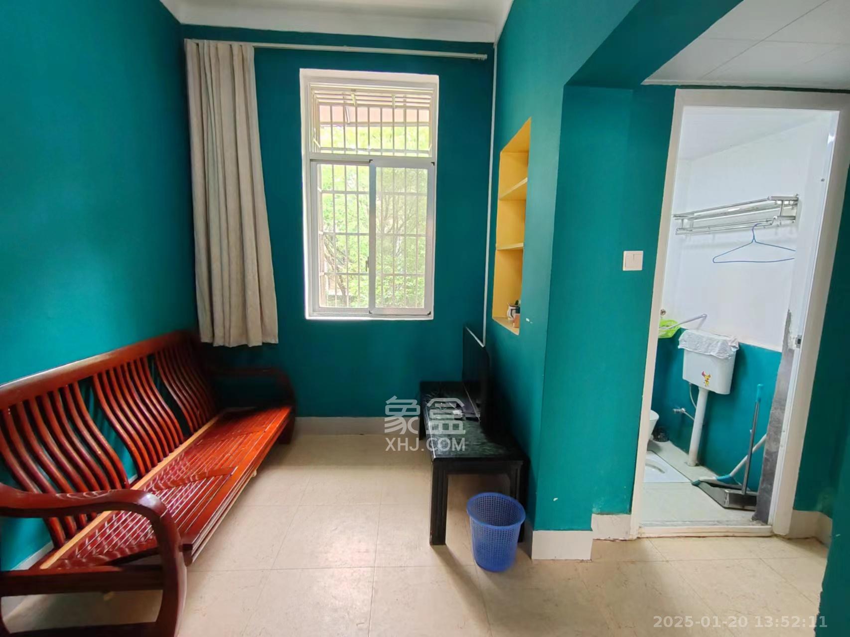 人民新村 2室1厅1卫 1600.0元/月 人民新村 2室1厅1卫 1600.0元/月室内图